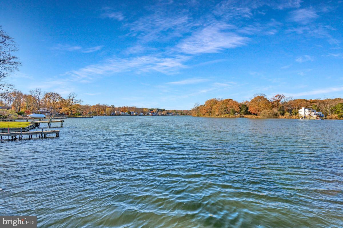 DEALE BEACH - Residential