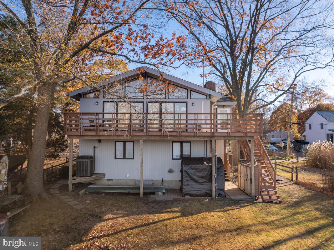 DEALE BEACH - Residential