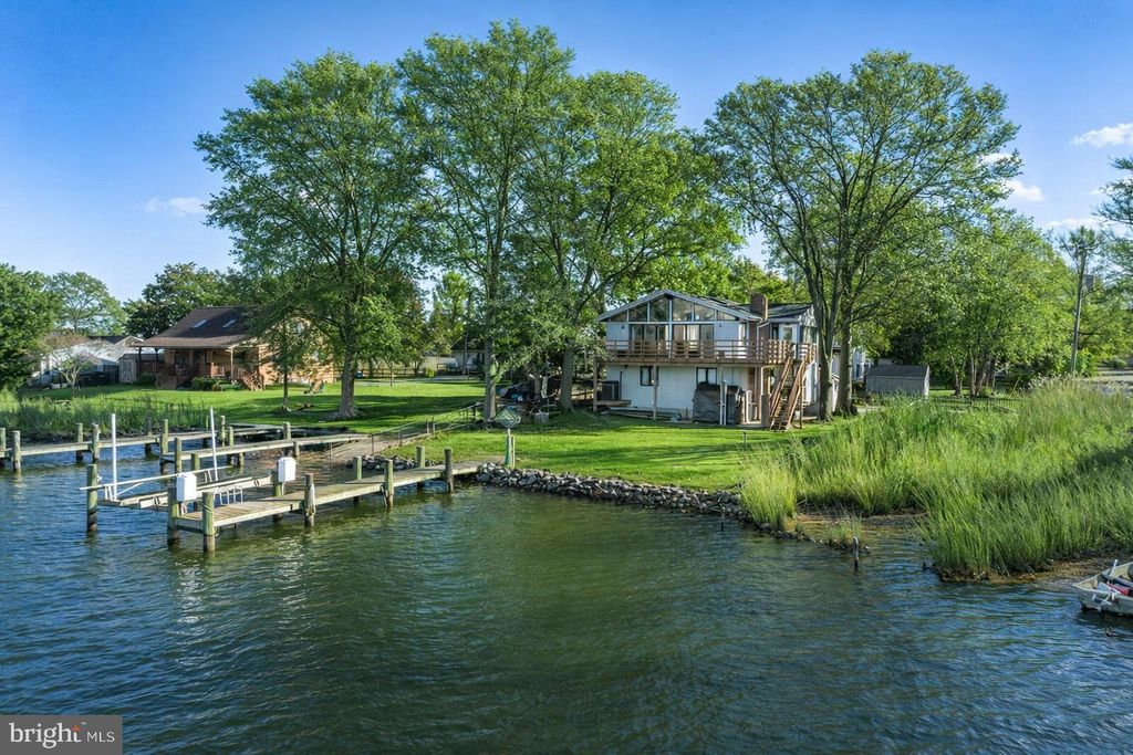 Photo of 962 Main Street, DEALE, MD 20751 (MLS # MDAA2130726)