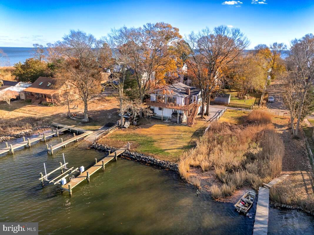 DEALE BEACH - Residential