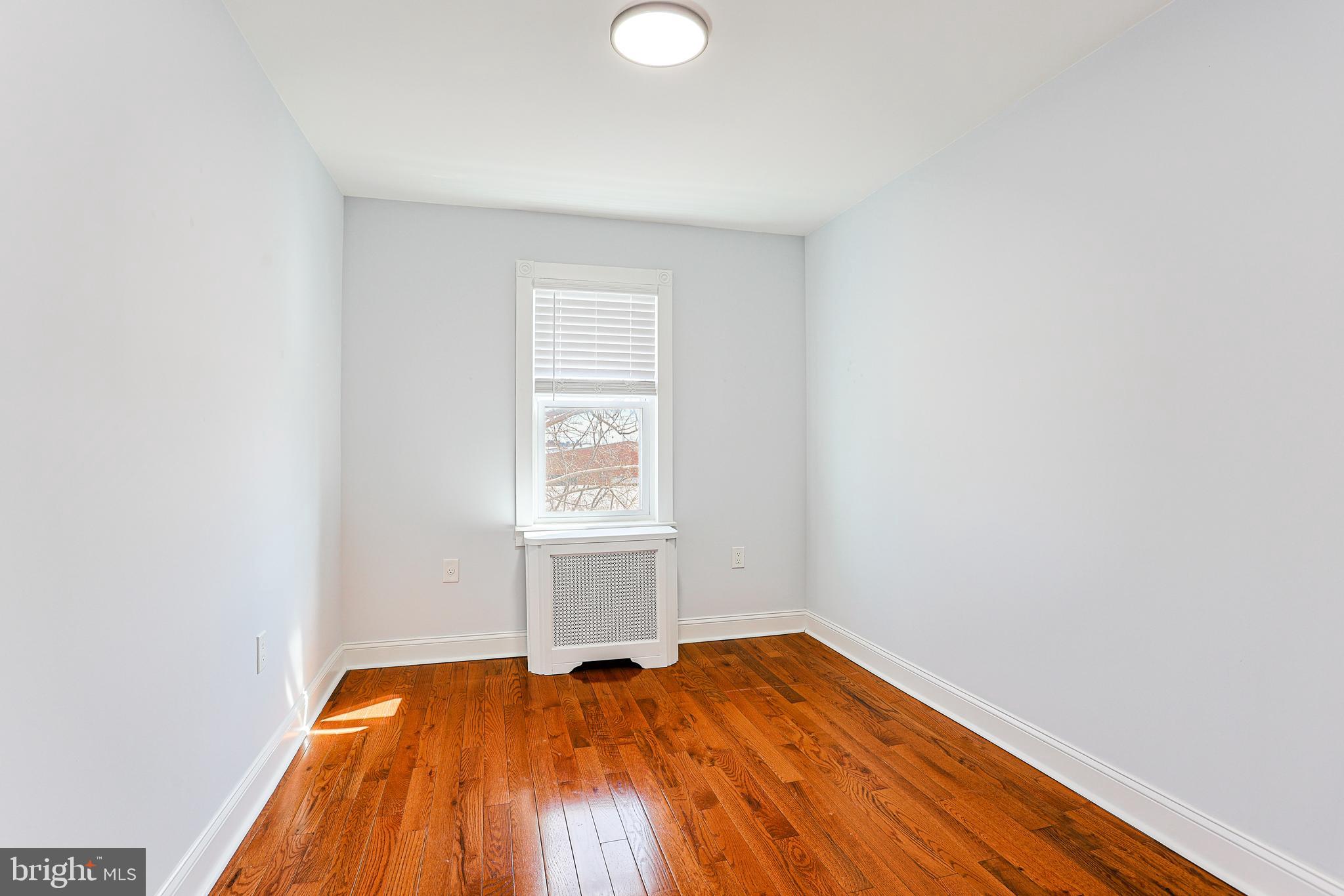 LANSDOWNE - Residential