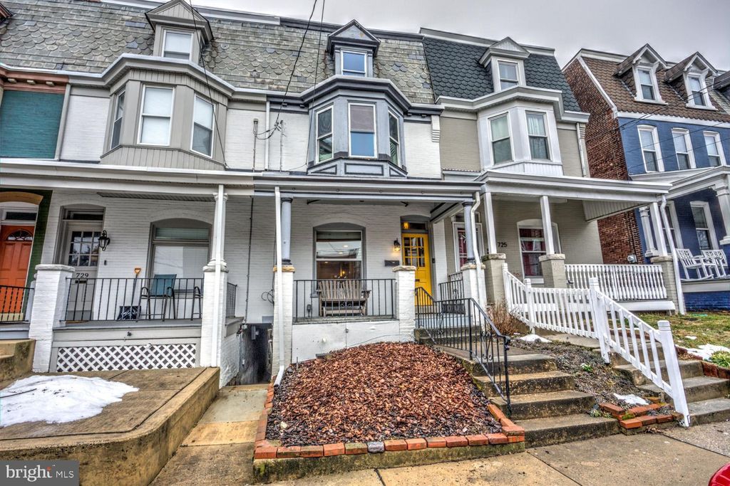 Photo of 727 N Plum Street, Lancaster, PA 17602 (MLS # PALA2046184)