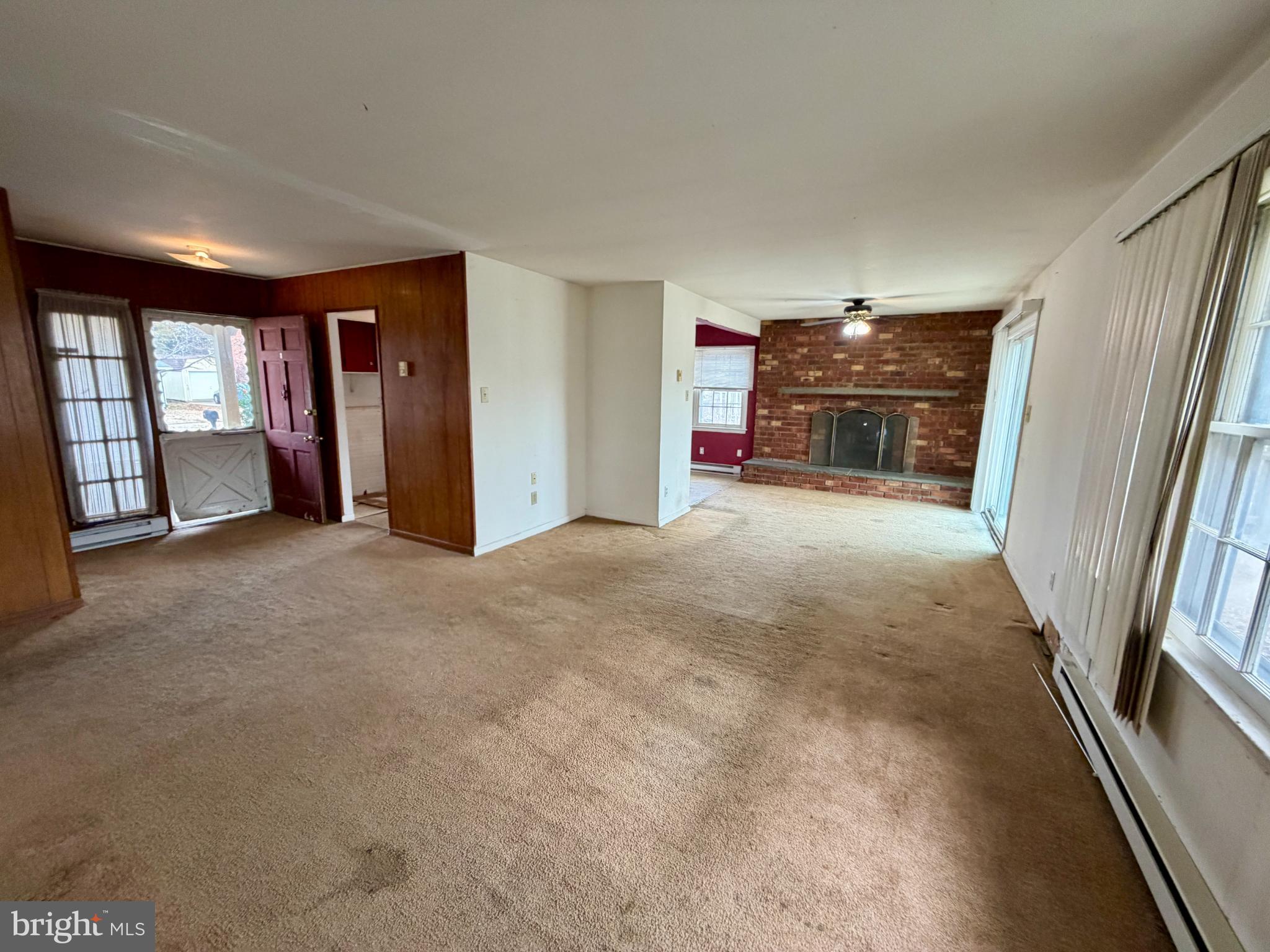 BROOKBEND - Residential