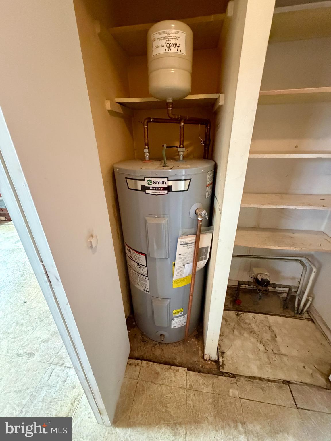 BROOKBEND - Residential