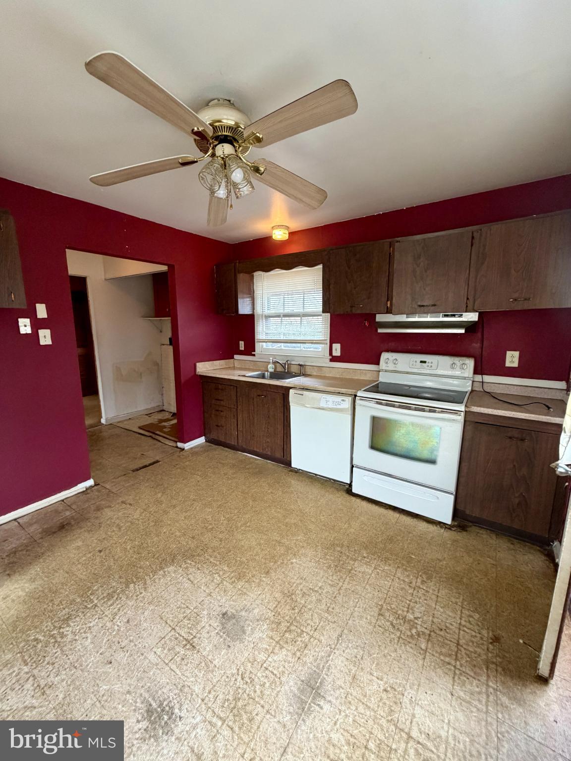 BROOKBEND - Residential