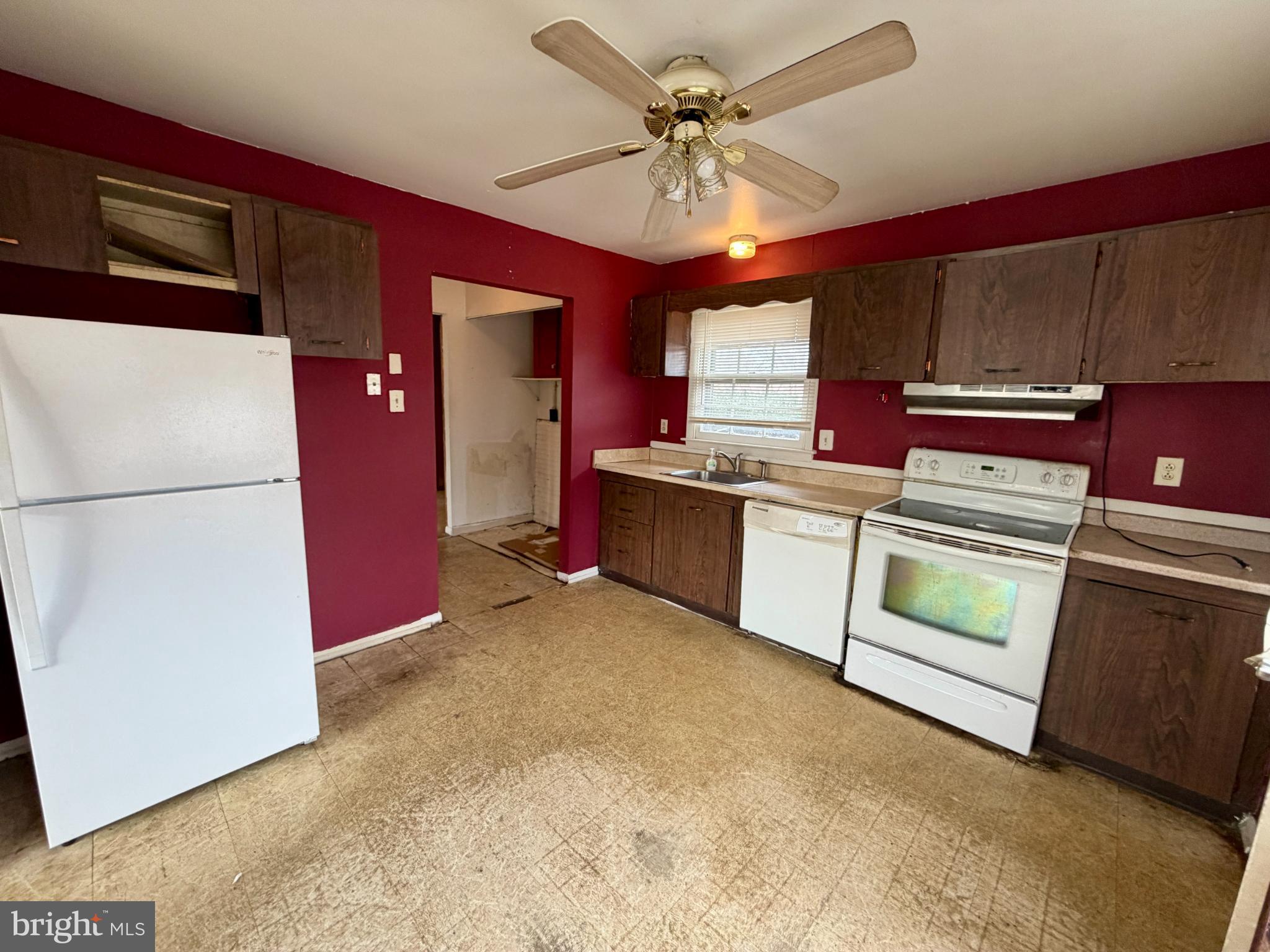 BROOKBEND - Residential