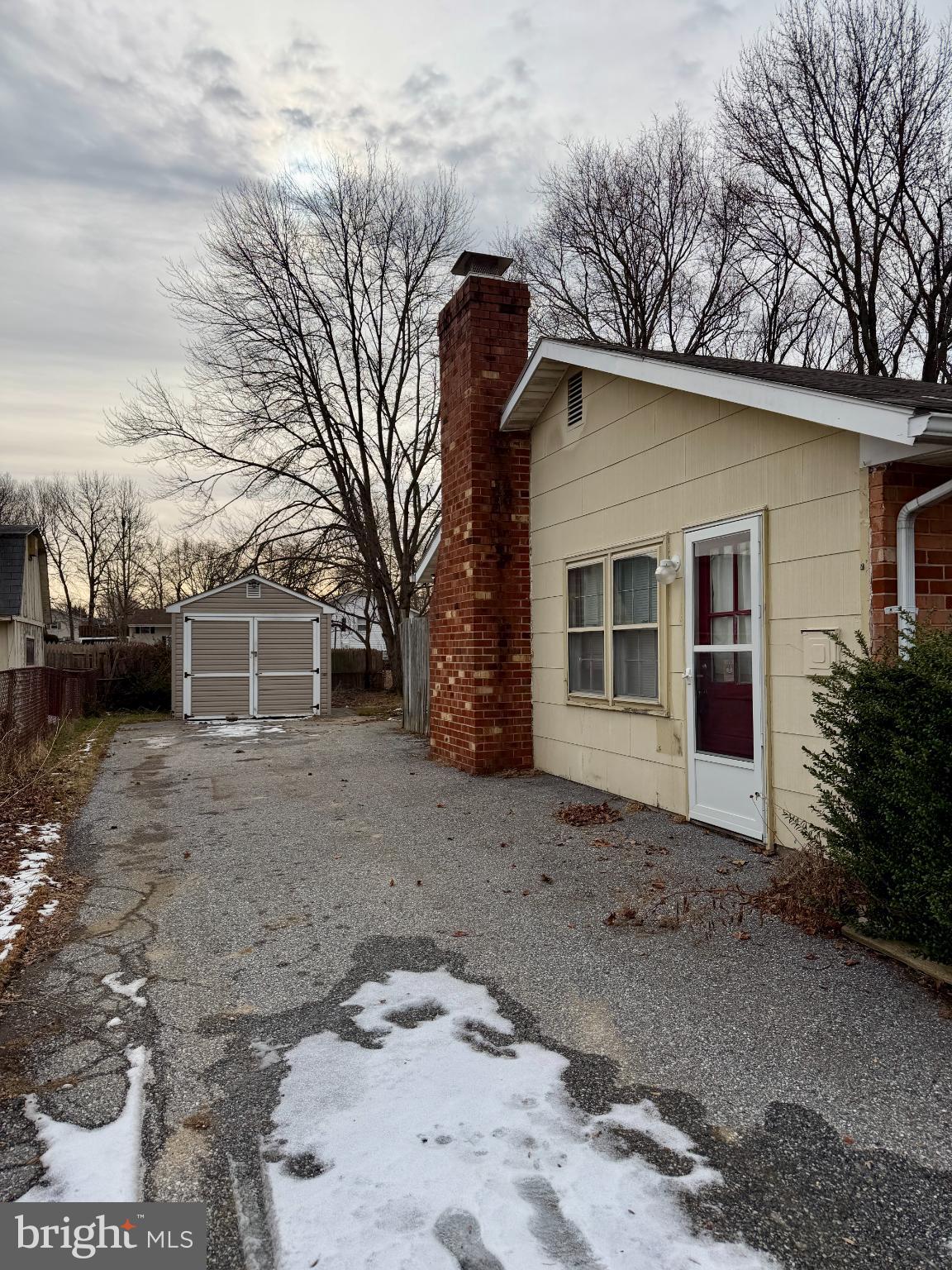 BROOKBEND - Residential