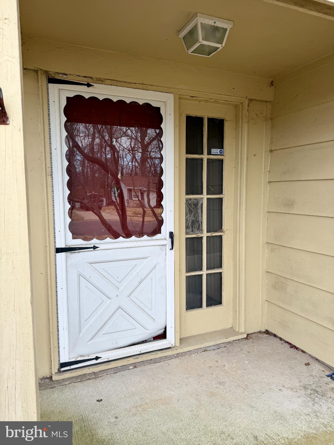 BROOKBEND - Residential