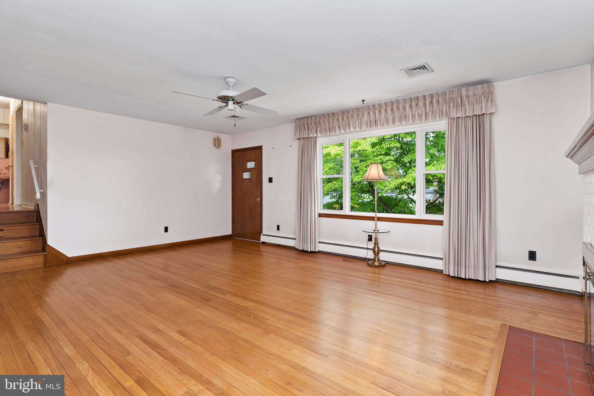 RIVERVIEW - Residential