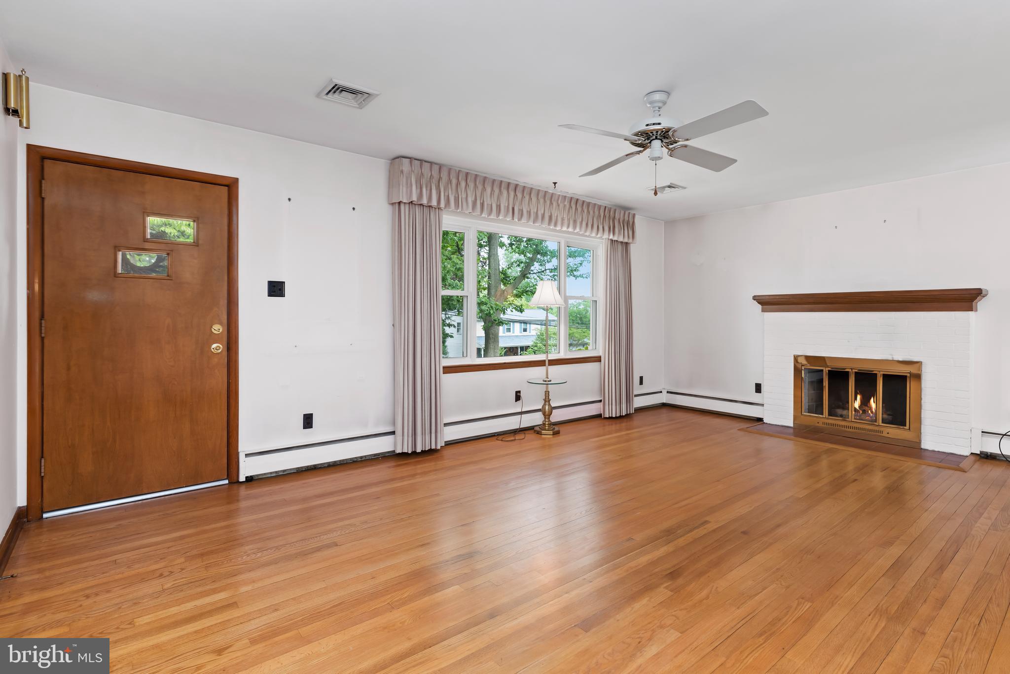 RIVERVIEW - Residential