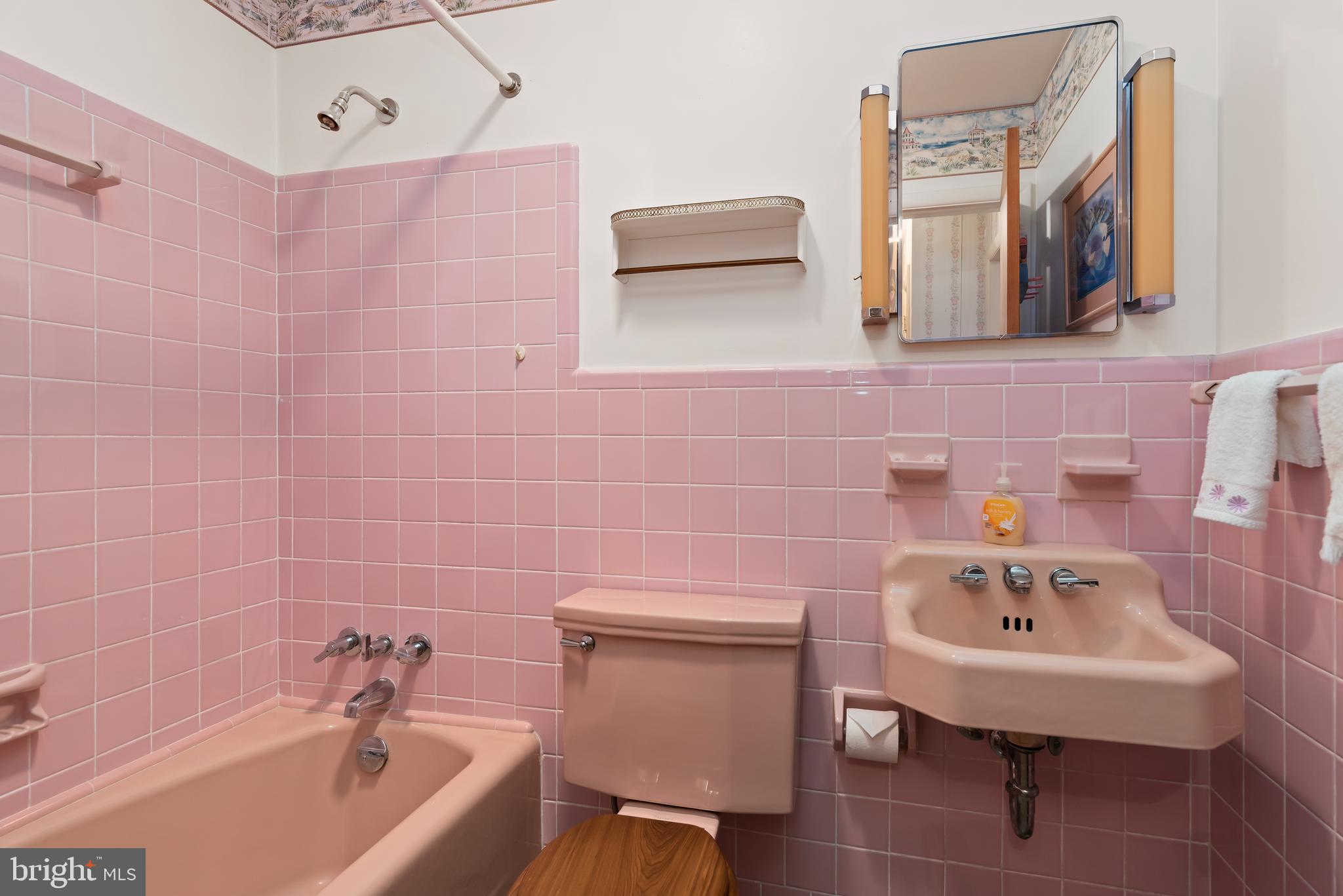 RIVERVIEW - Residential