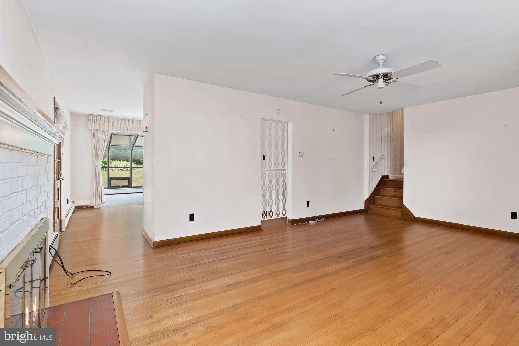 RIVERVIEW - Residential