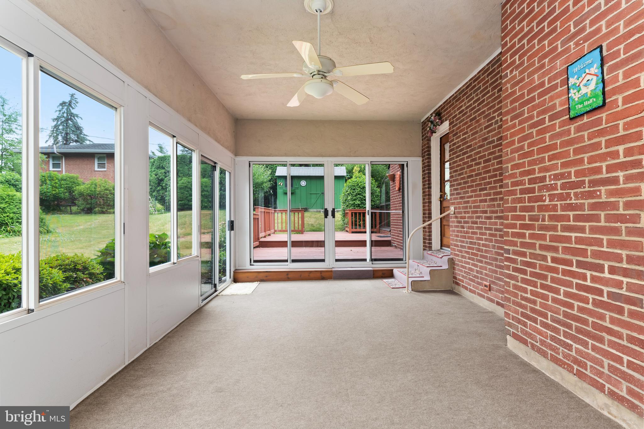 RIVERVIEW - Residential