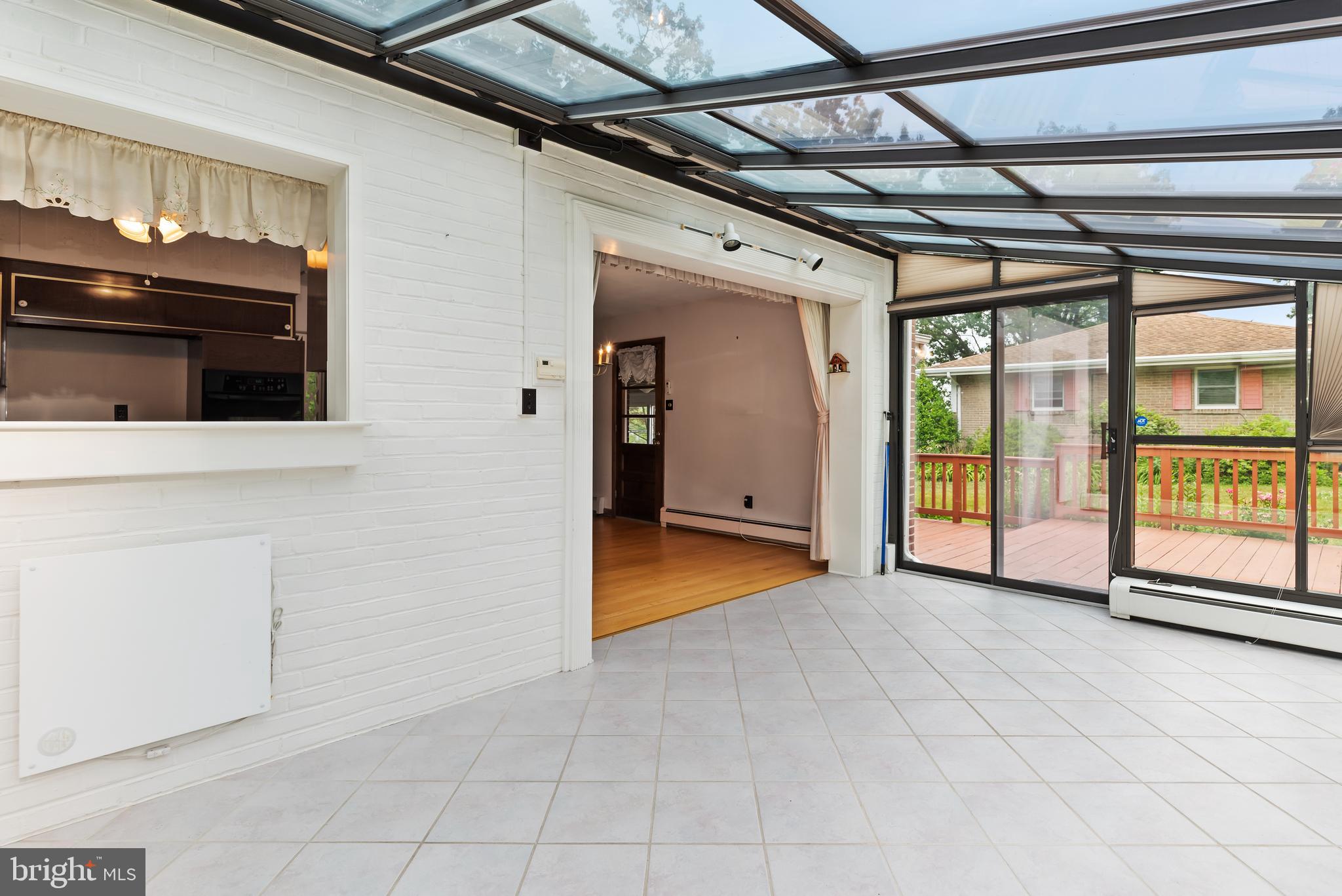 RIVERVIEW - Residential