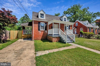 9035 48TH PLACE COLLEGE PARK MD 20740