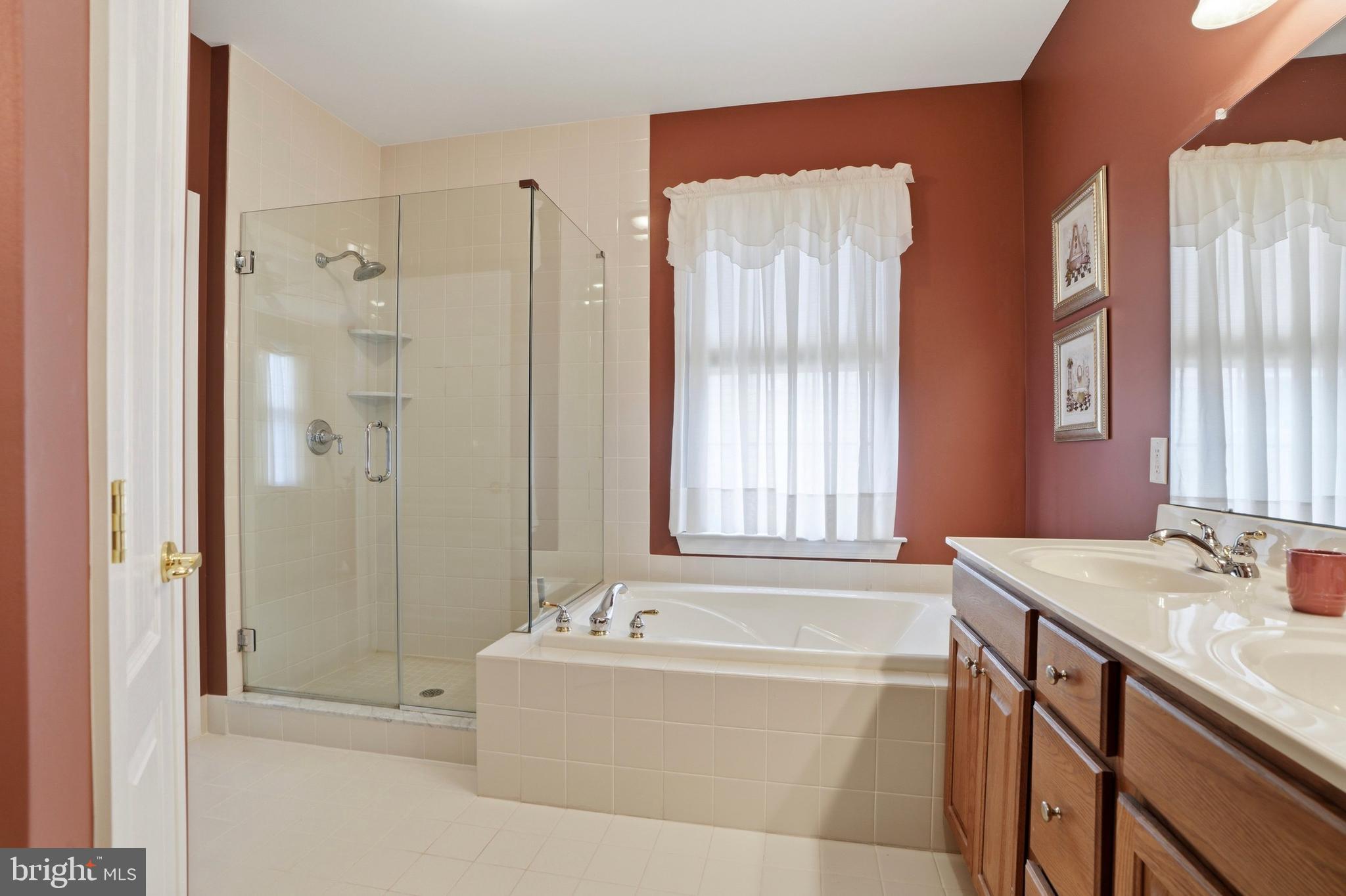 RAVENS CLAW - Residential