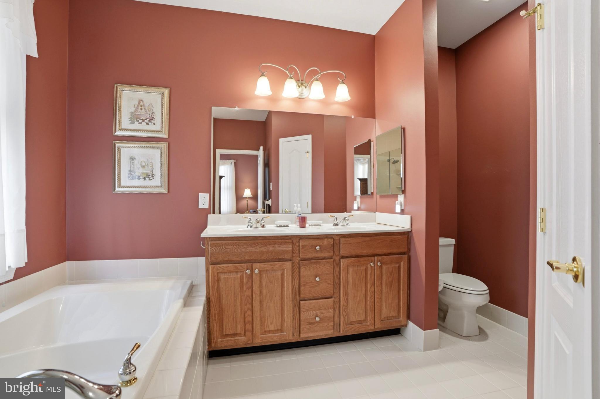 RAVENS CLAW - Residential