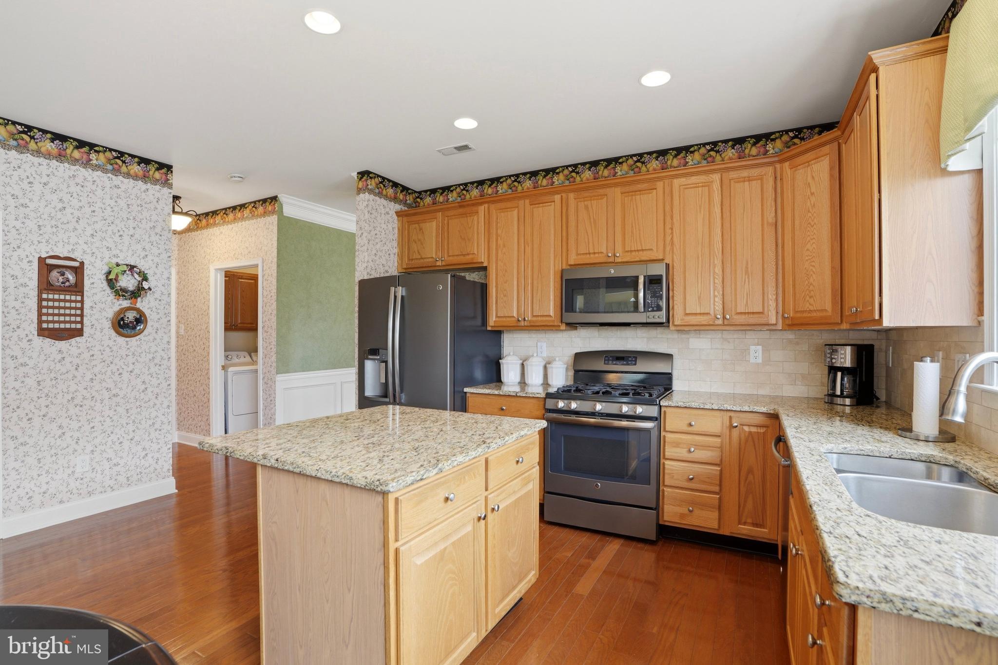 RAVENS CLAW - Residential