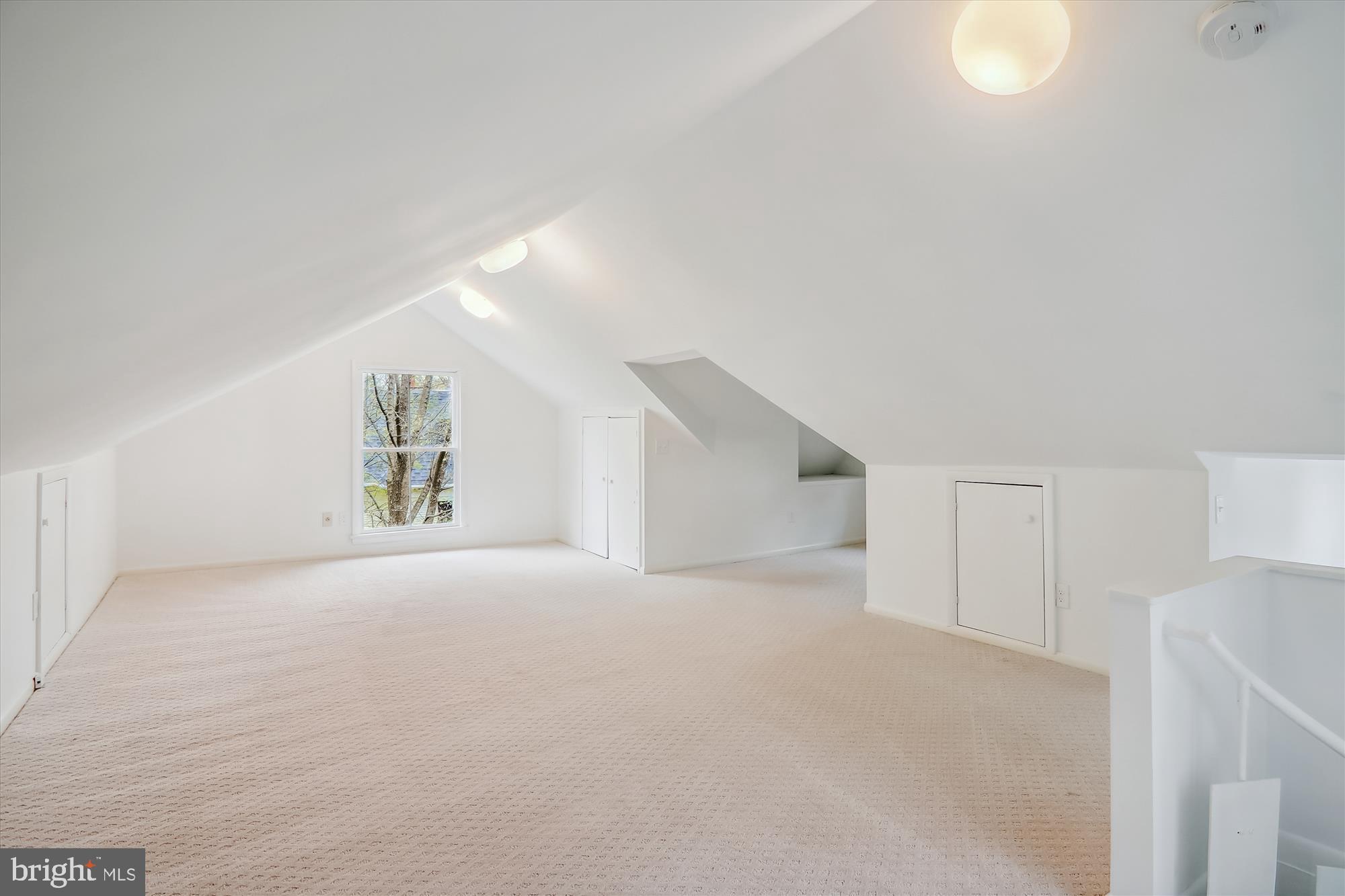 PT ROCKVILLE TWN RES 1 - Residential