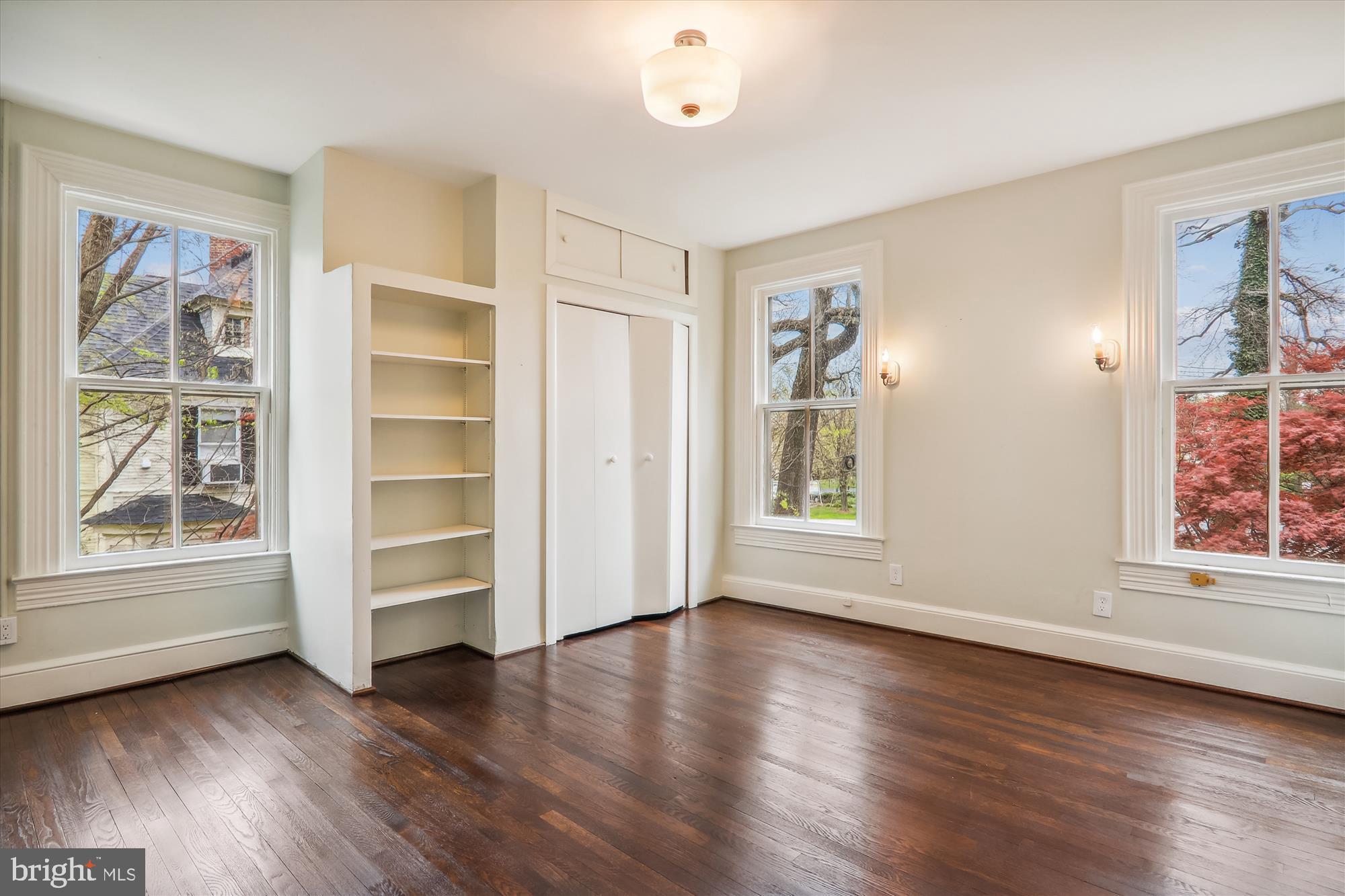 PT ROCKVILLE TWN RES 1 - Residential