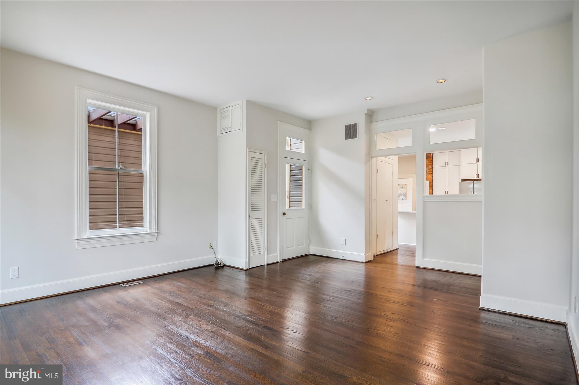 PT ROCKVILLE TWN RES 1 - Residential