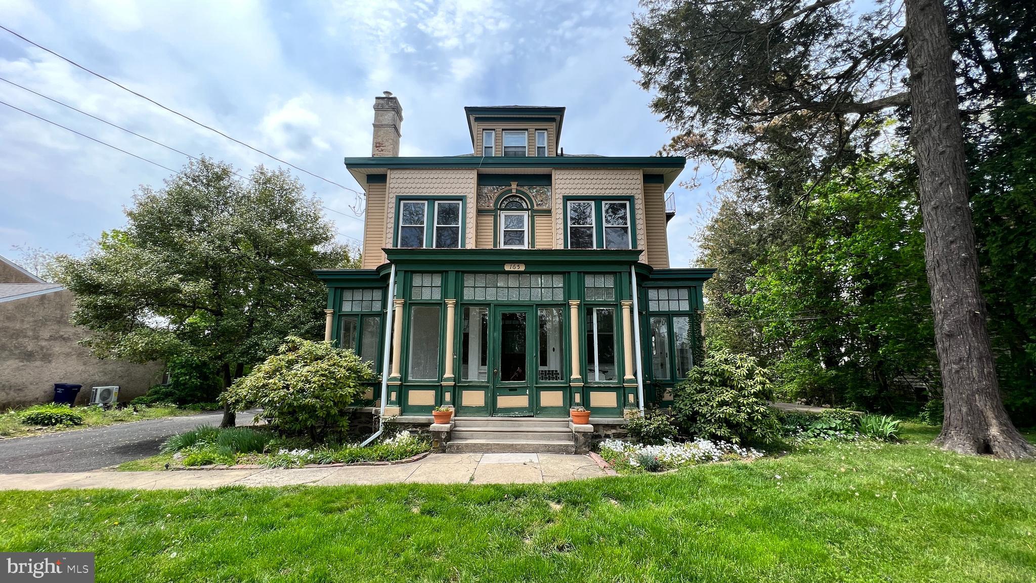 Beautiful and charming 3rd floor 2 bedroom apartment in the heart of Ambler! Lots of character, with the good-sized bedrooms, large kitchen and bathroom, lots of windows with natural light, lots of natural wood, hardwood floors, etc. This is a pet friendly apartment also! Laundry in basement, and lots of off-street driveway parking. Available now!