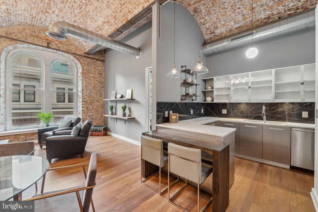 105 S 12TH STREET 402