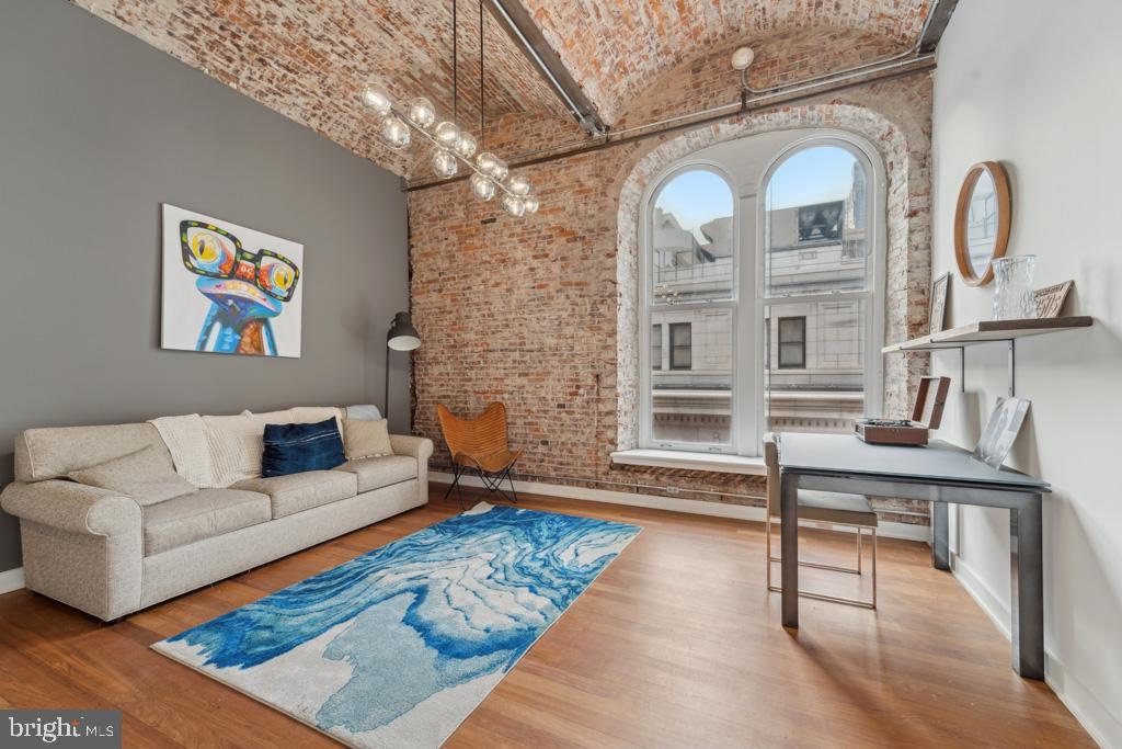 105 S 12TH STREET 402