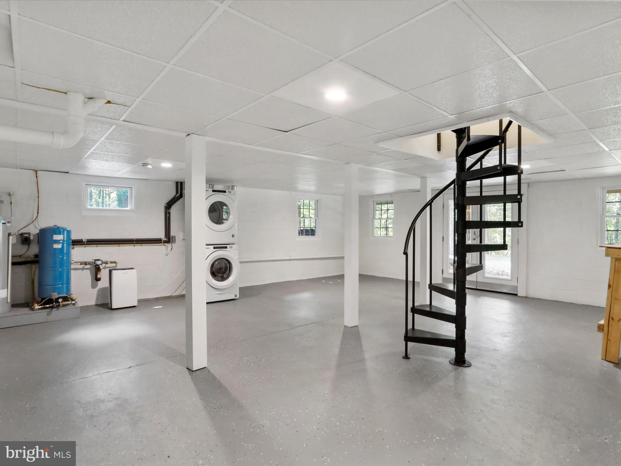 WOODHAVEN KNOLLS - Residential