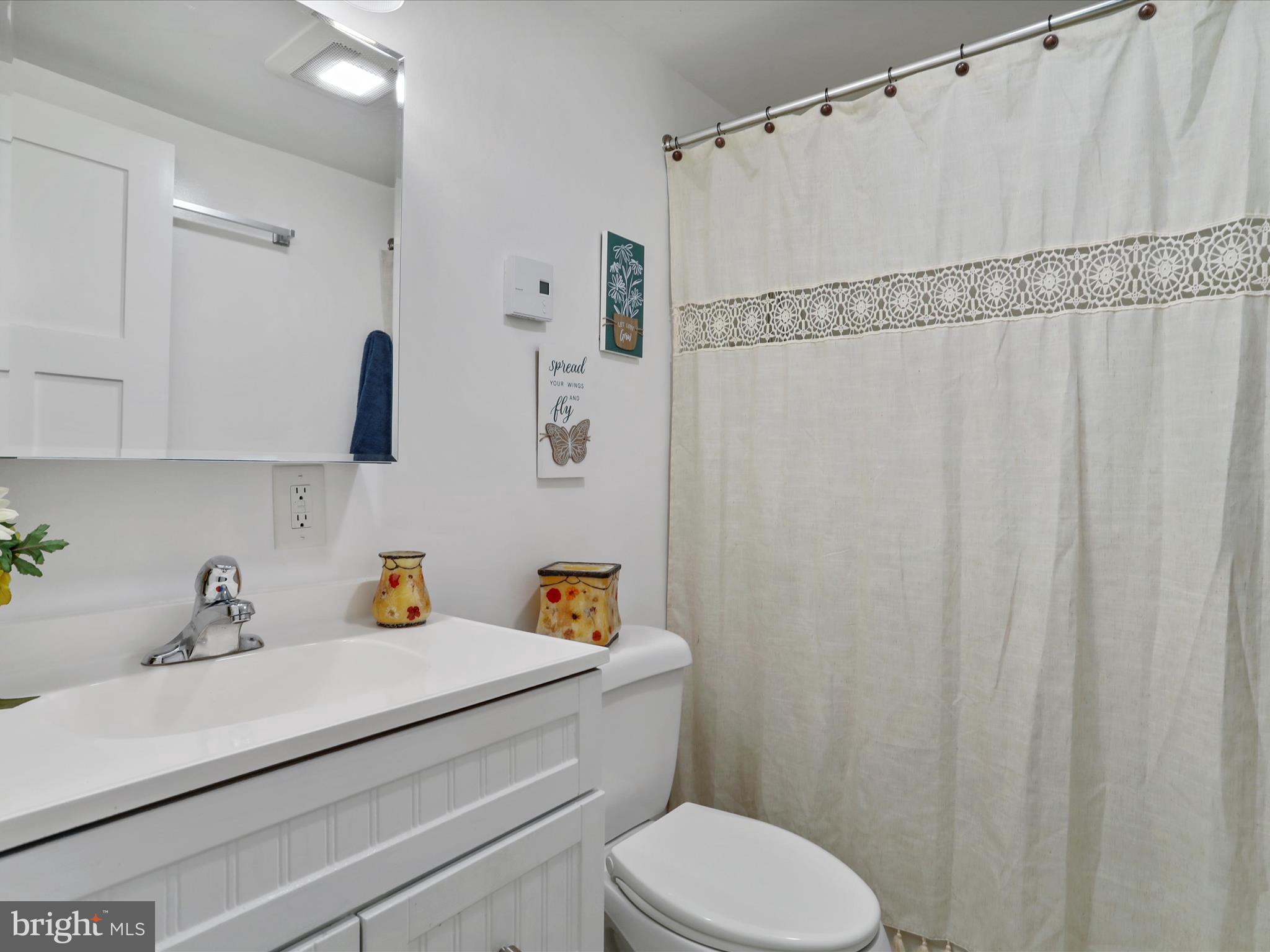 WOODHAVEN KNOLLS - Residential