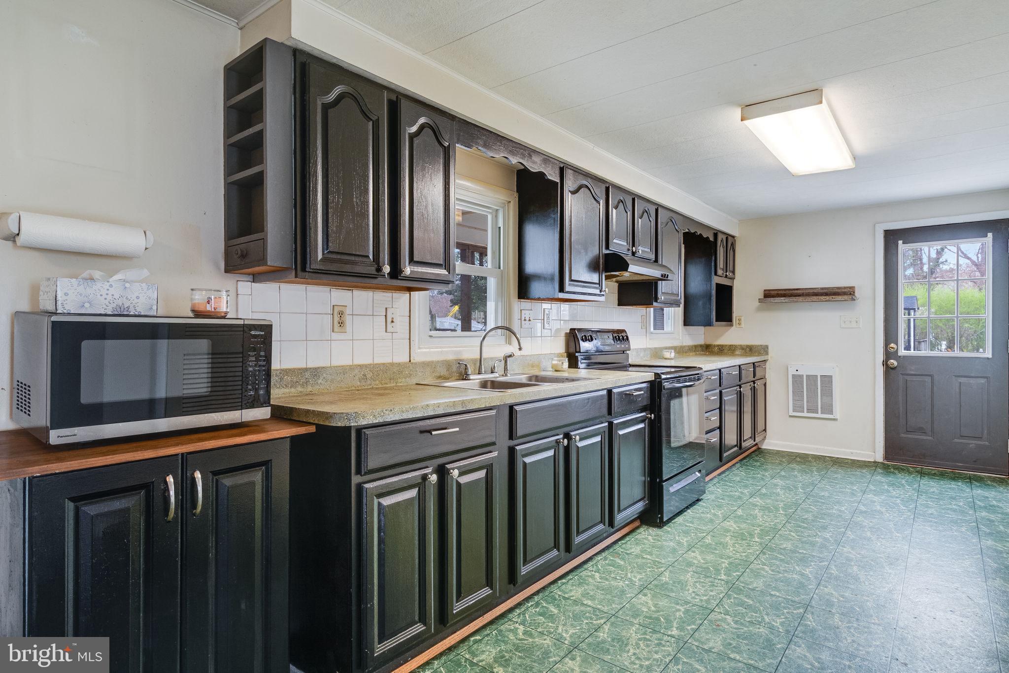 CALVERT BEACH ESTATES - Residential