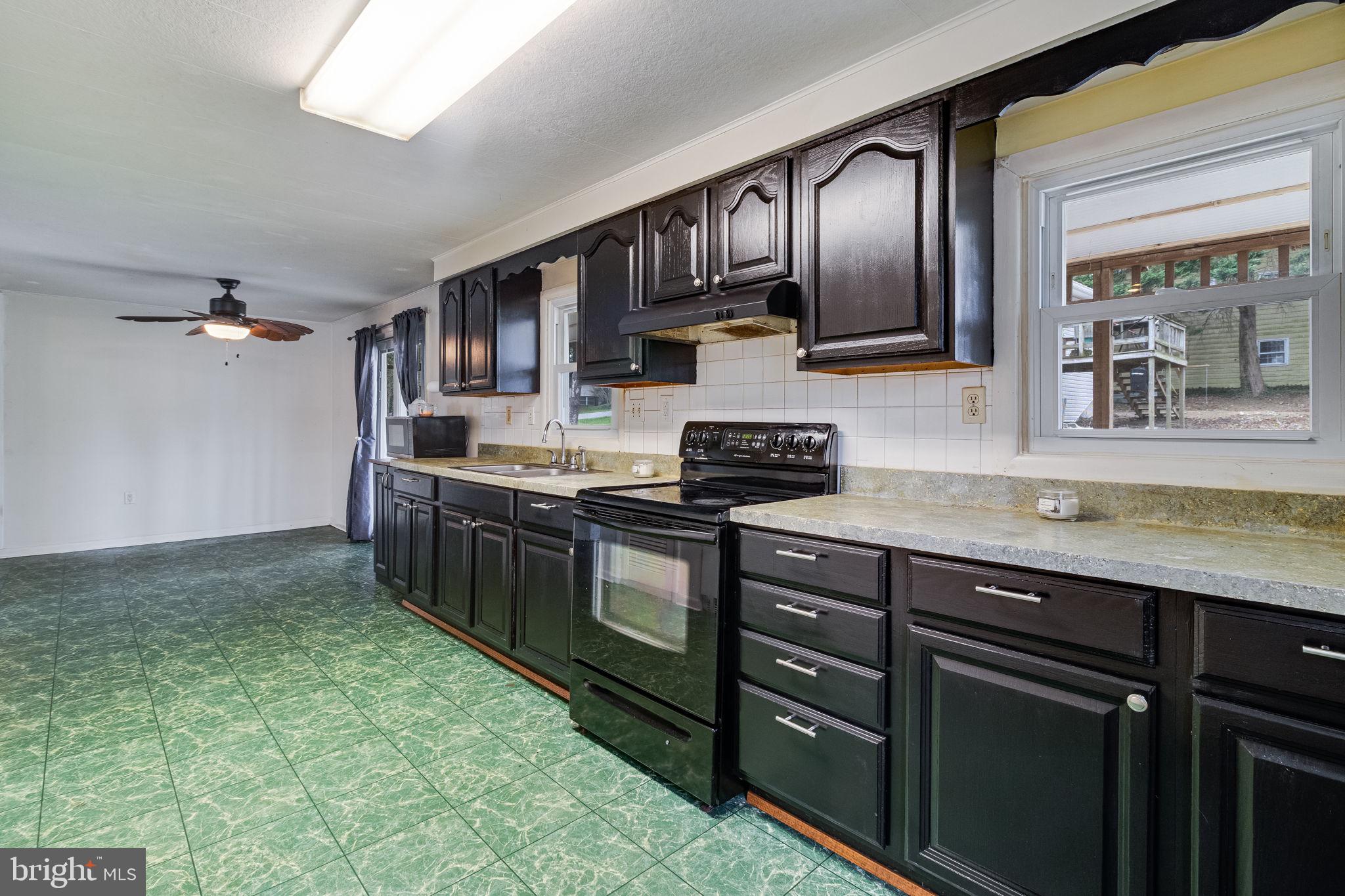 CALVERT BEACH ESTATES - Residential