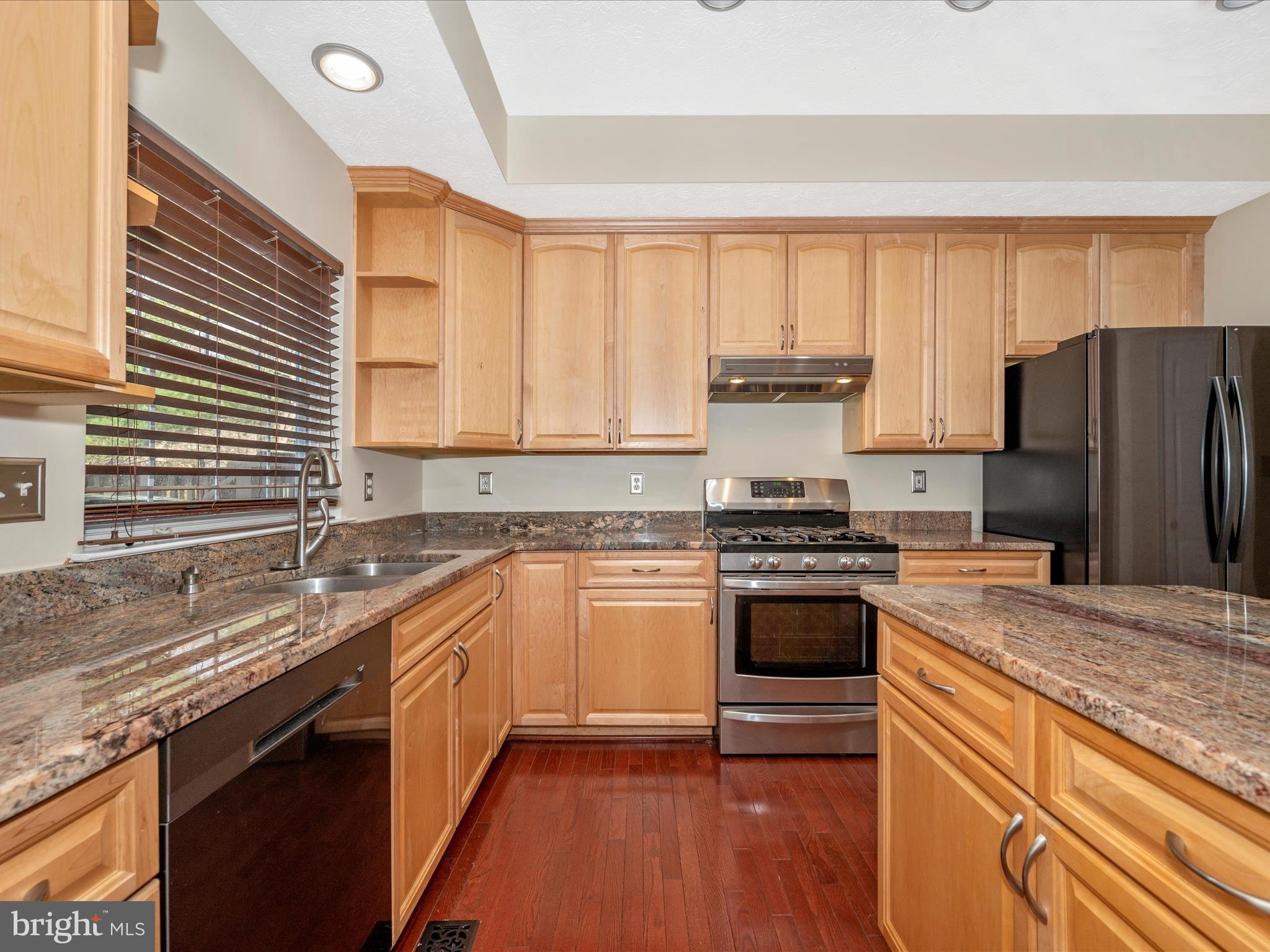 SPRING RIDGE - Residential