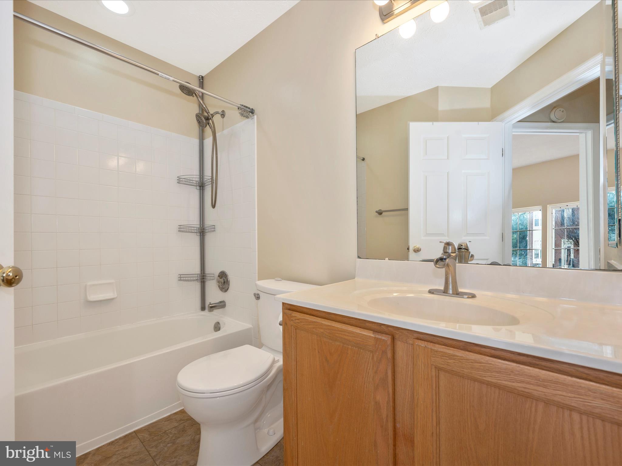 SPRING RIDGE - Residential