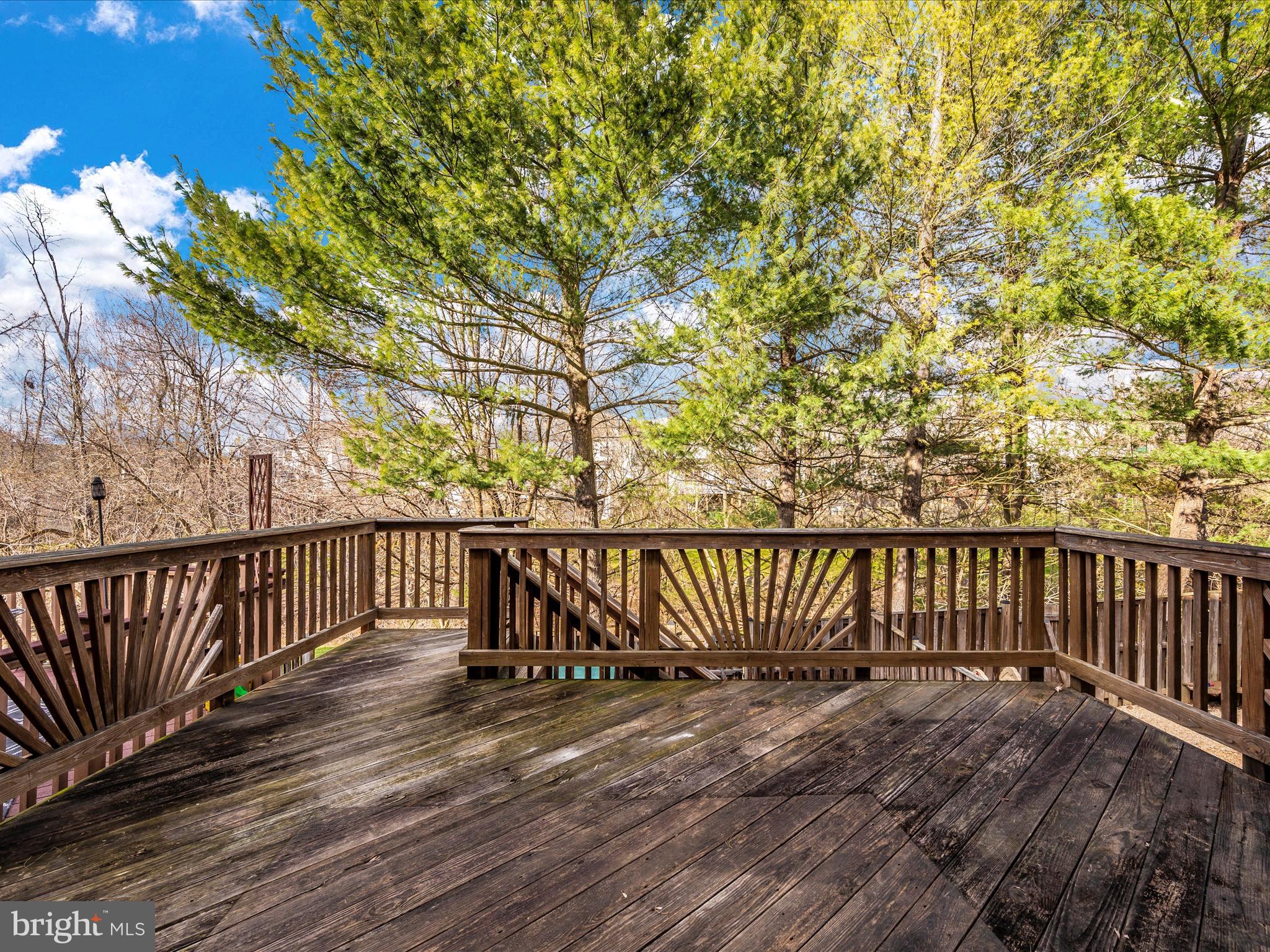 SPRING RIDGE - Residential