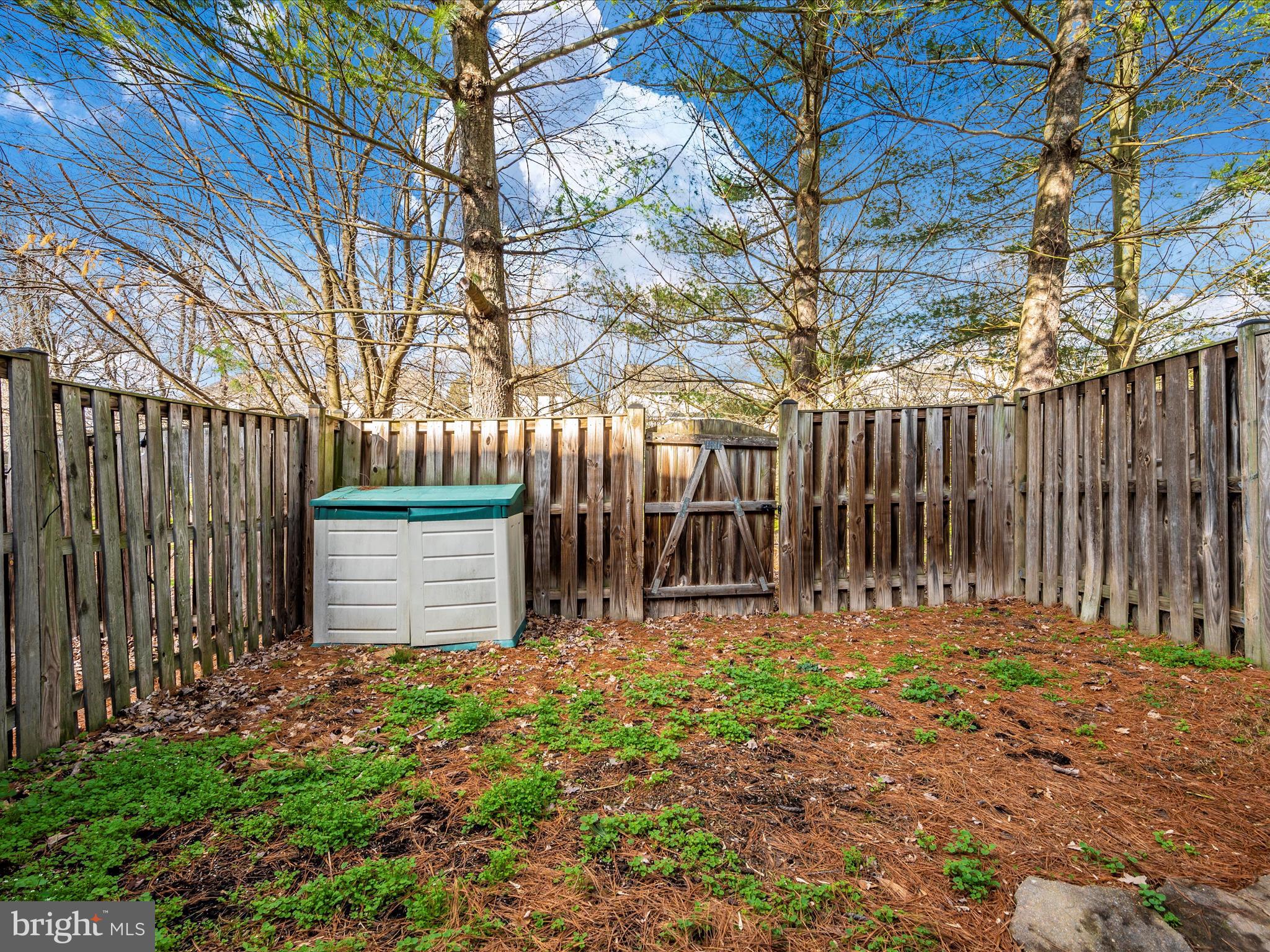 SPRING RIDGE - Residential