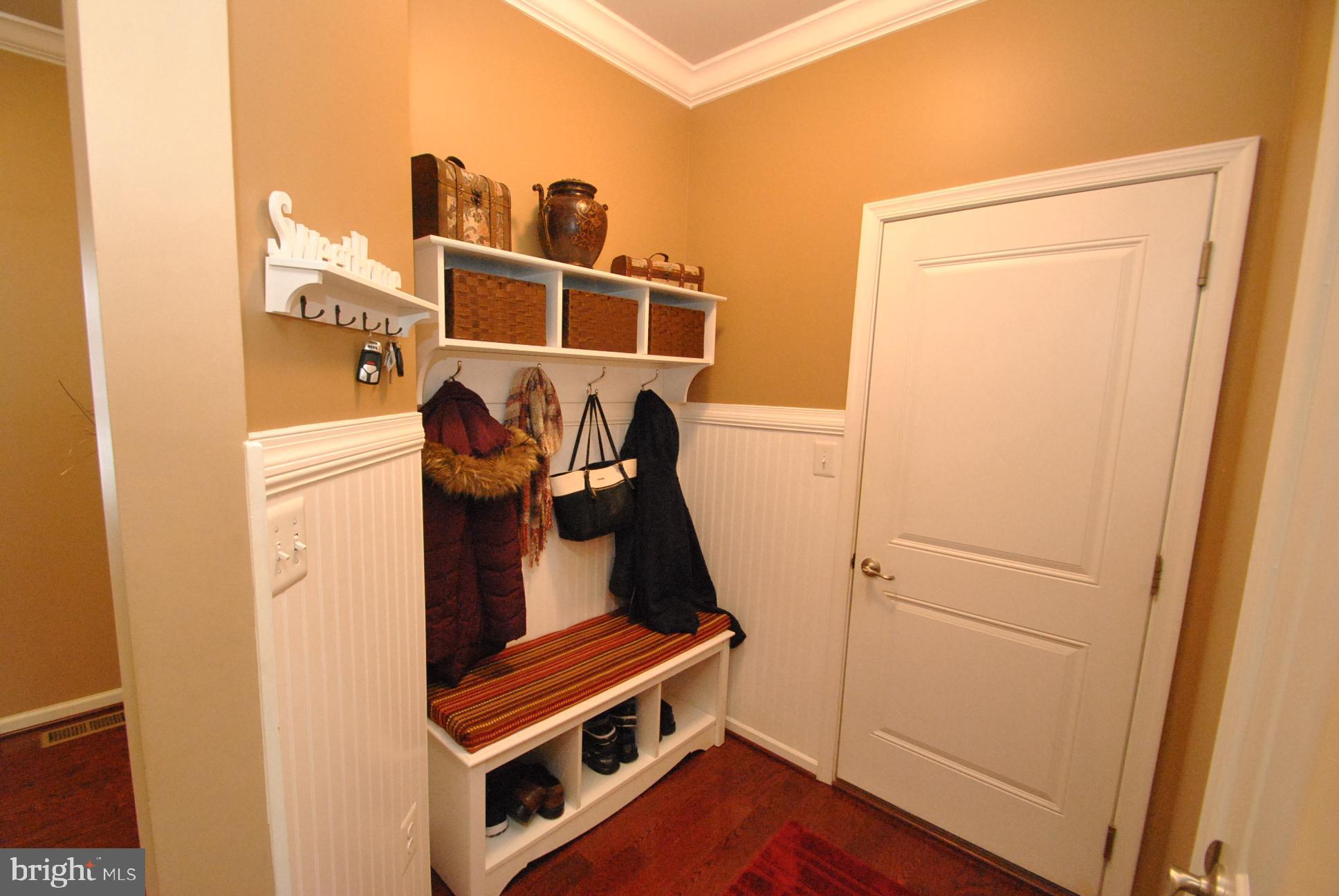 KELLY GLEN - Residential