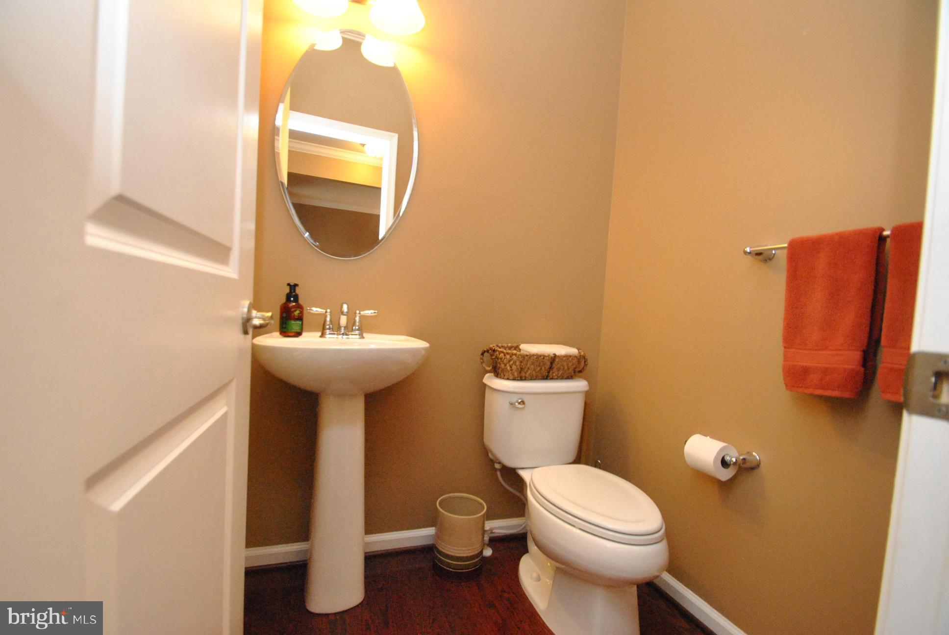 KELLY GLEN - Residential