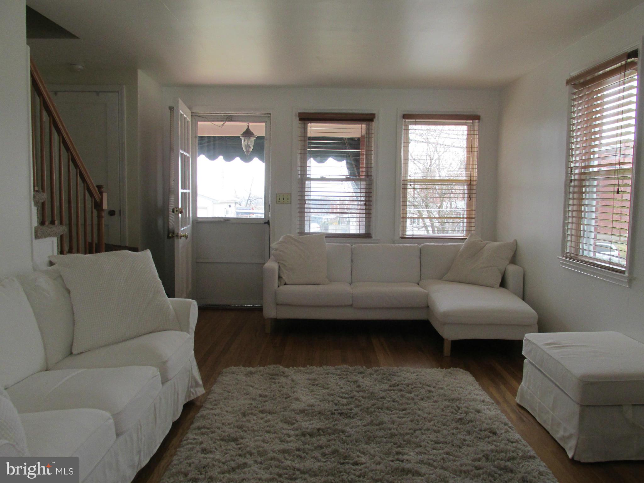 EASTWOOD - Residential