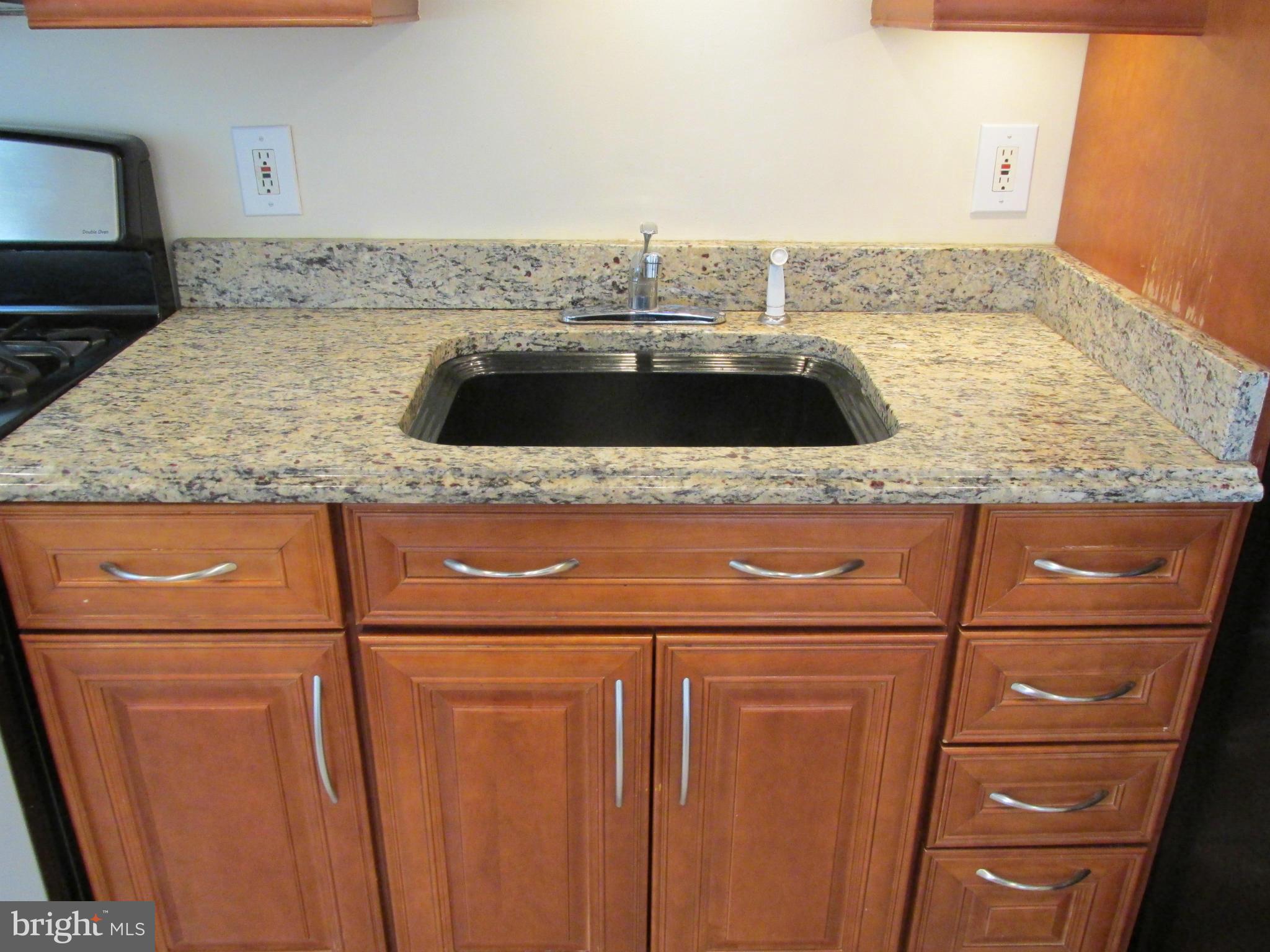 EASTWOOD - Residential