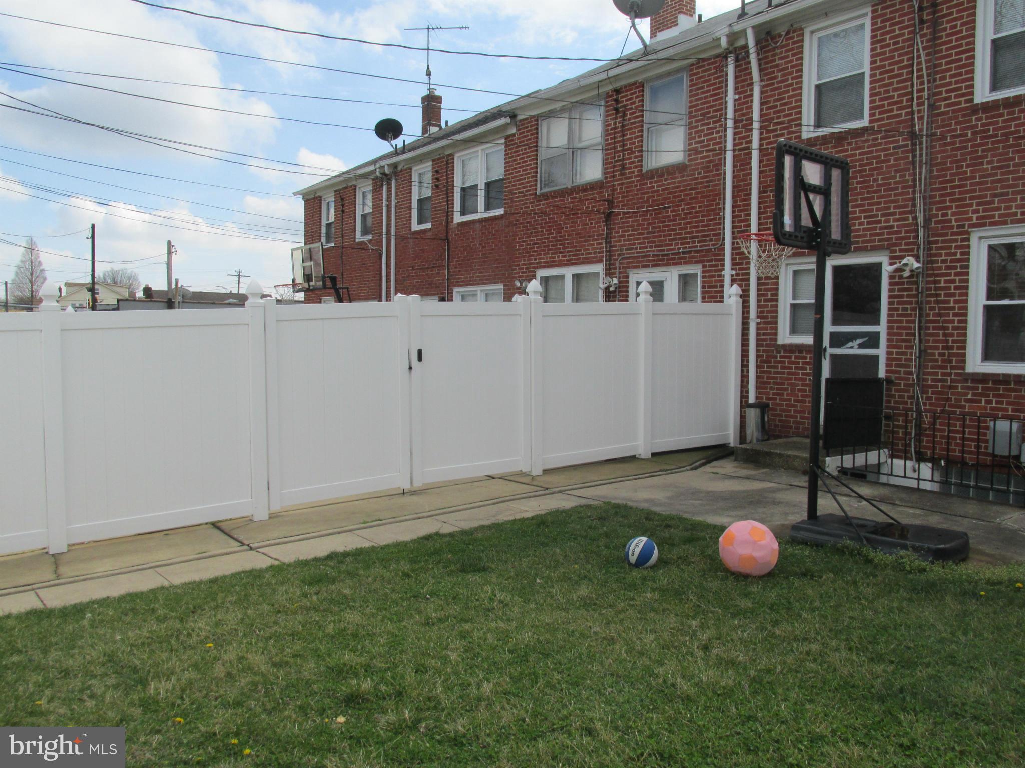 EASTWOOD - Residential