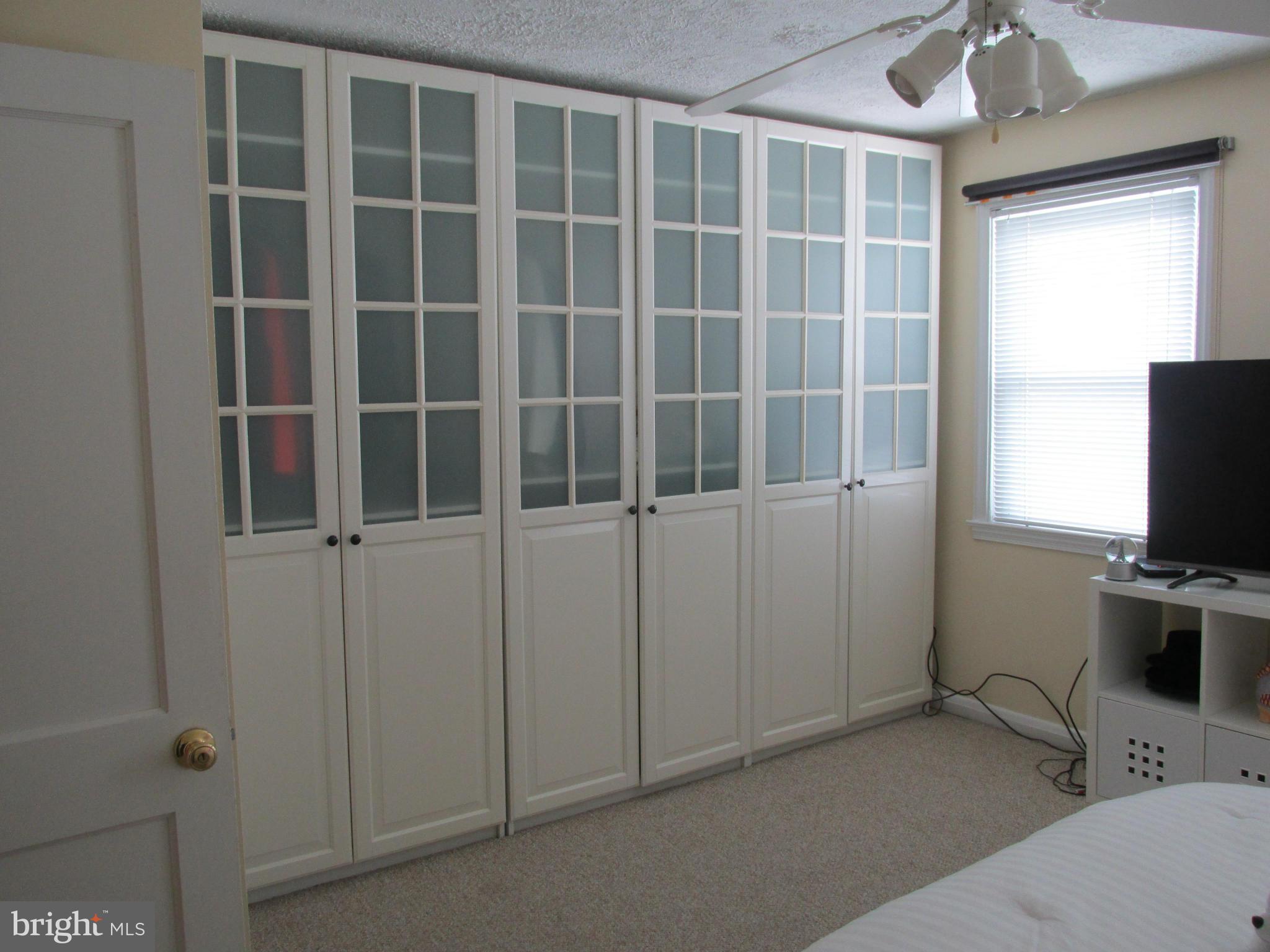 EASTWOOD - Residential