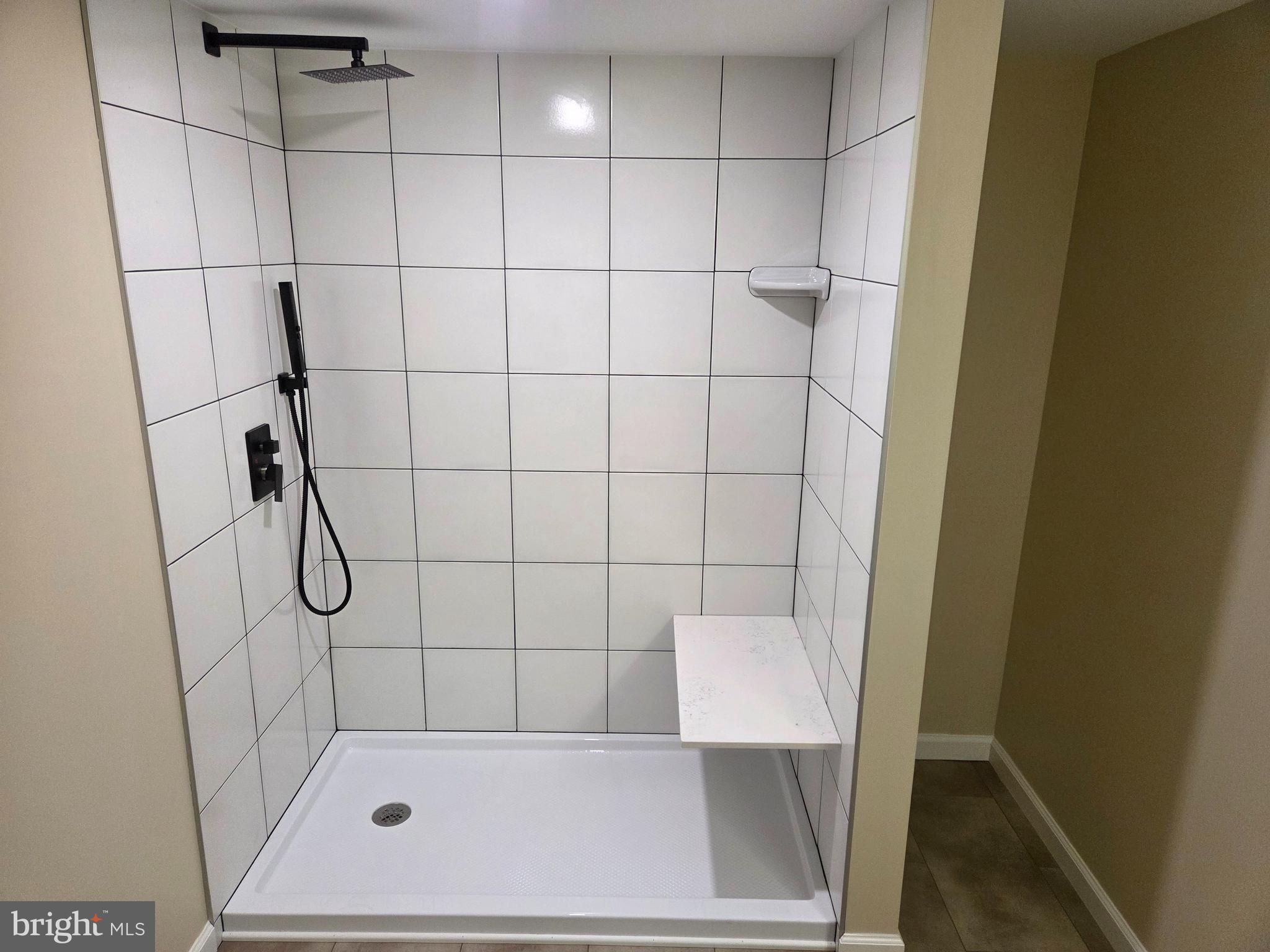 COLONIAL HERITAGE - Residential