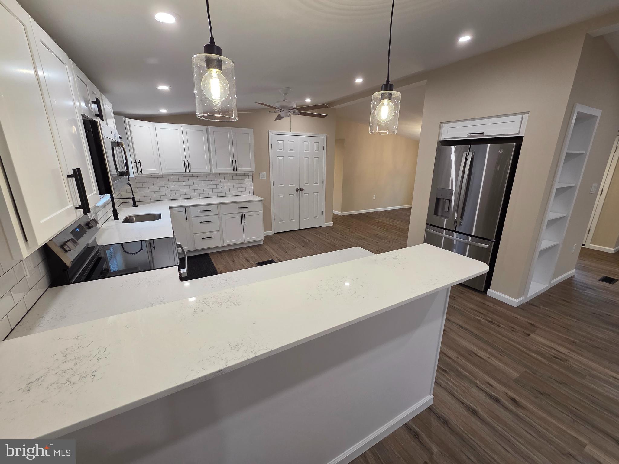 COLONIAL HERITAGE - Residential