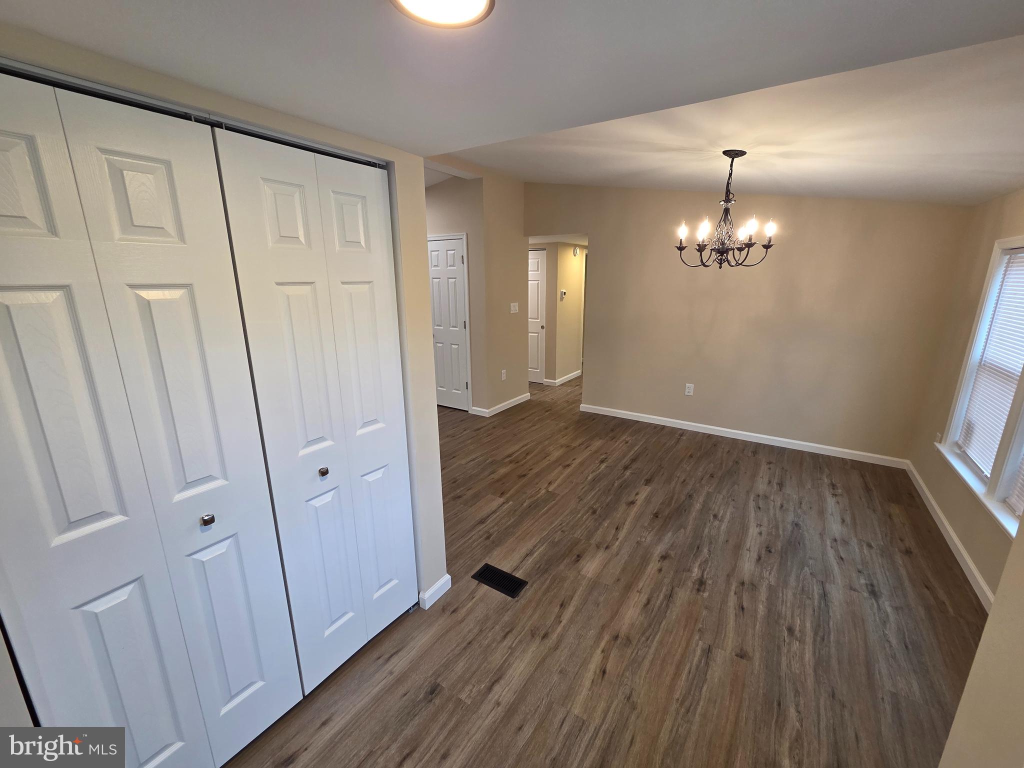 COLONIAL HERITAGE - Residential