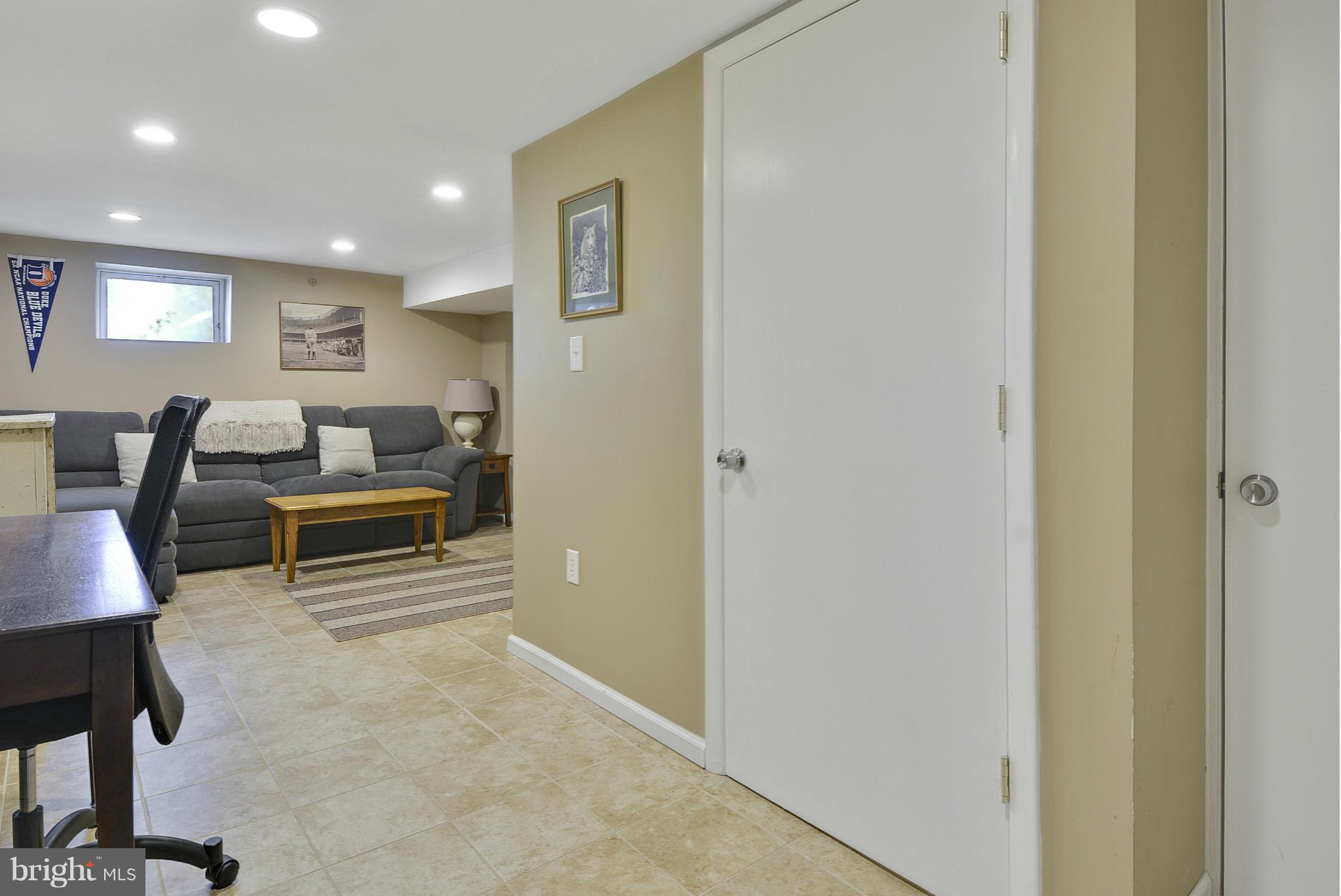 RIVER TERRACE - Residential