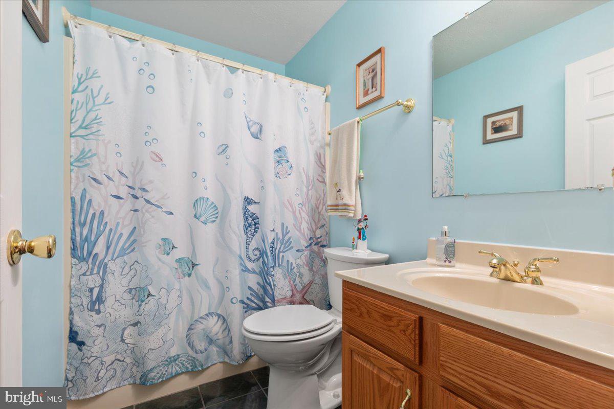 BEVERLY PLACE - Residential