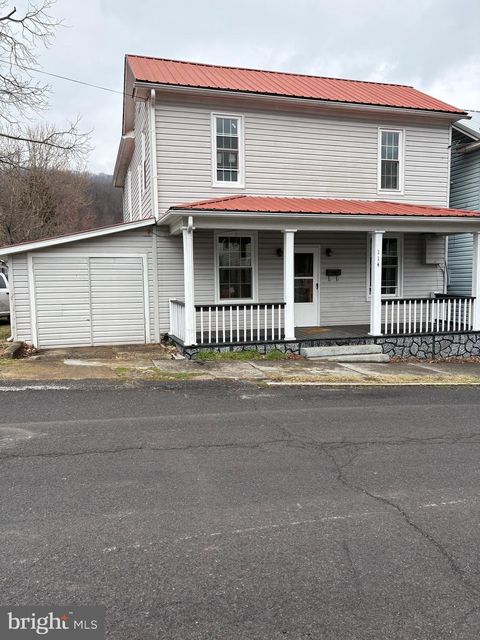 Homes For Sale - 114 D Street<br/> KEYSER, WV 26726