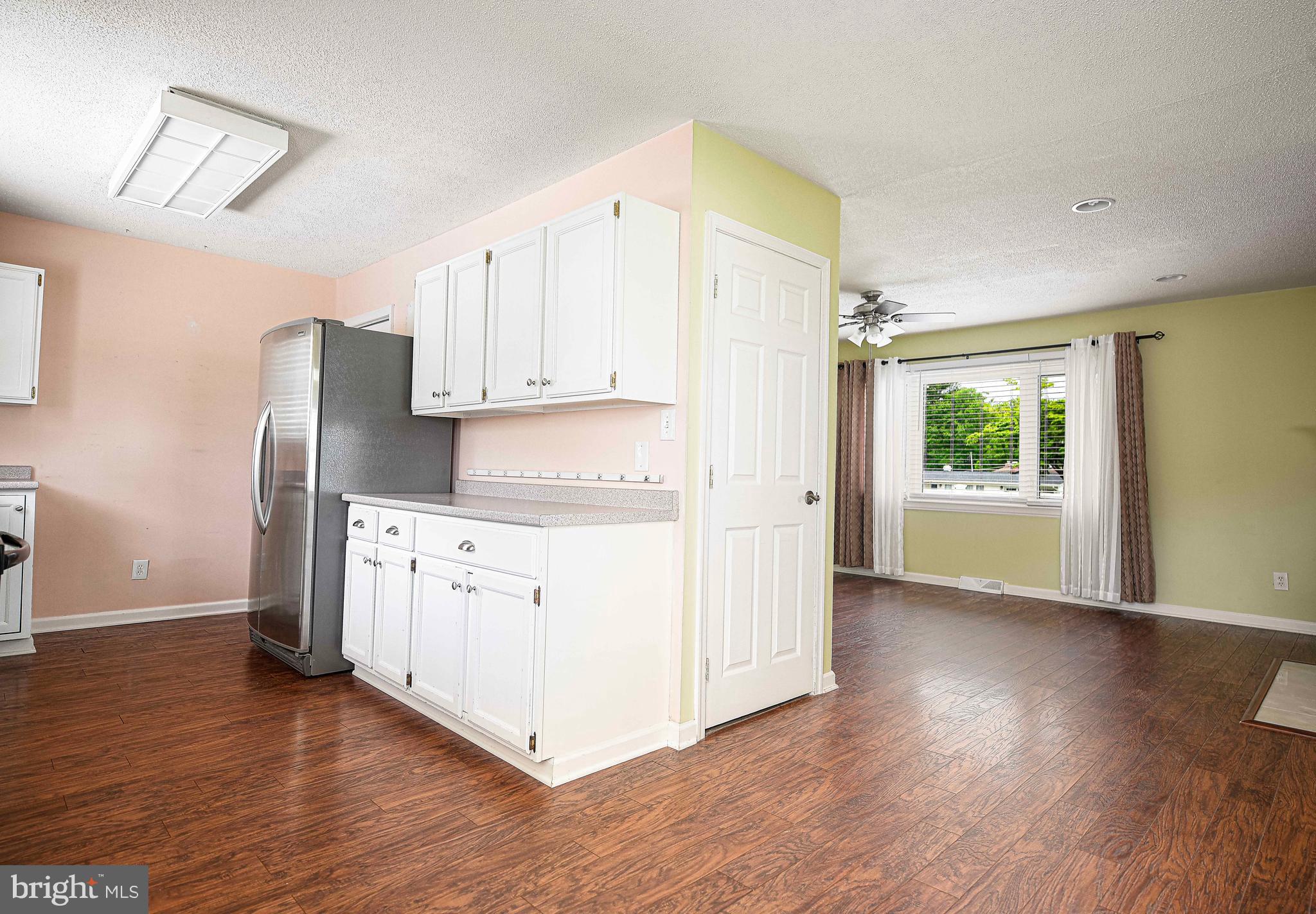 WAKEFIELD MEADOWS - Residential