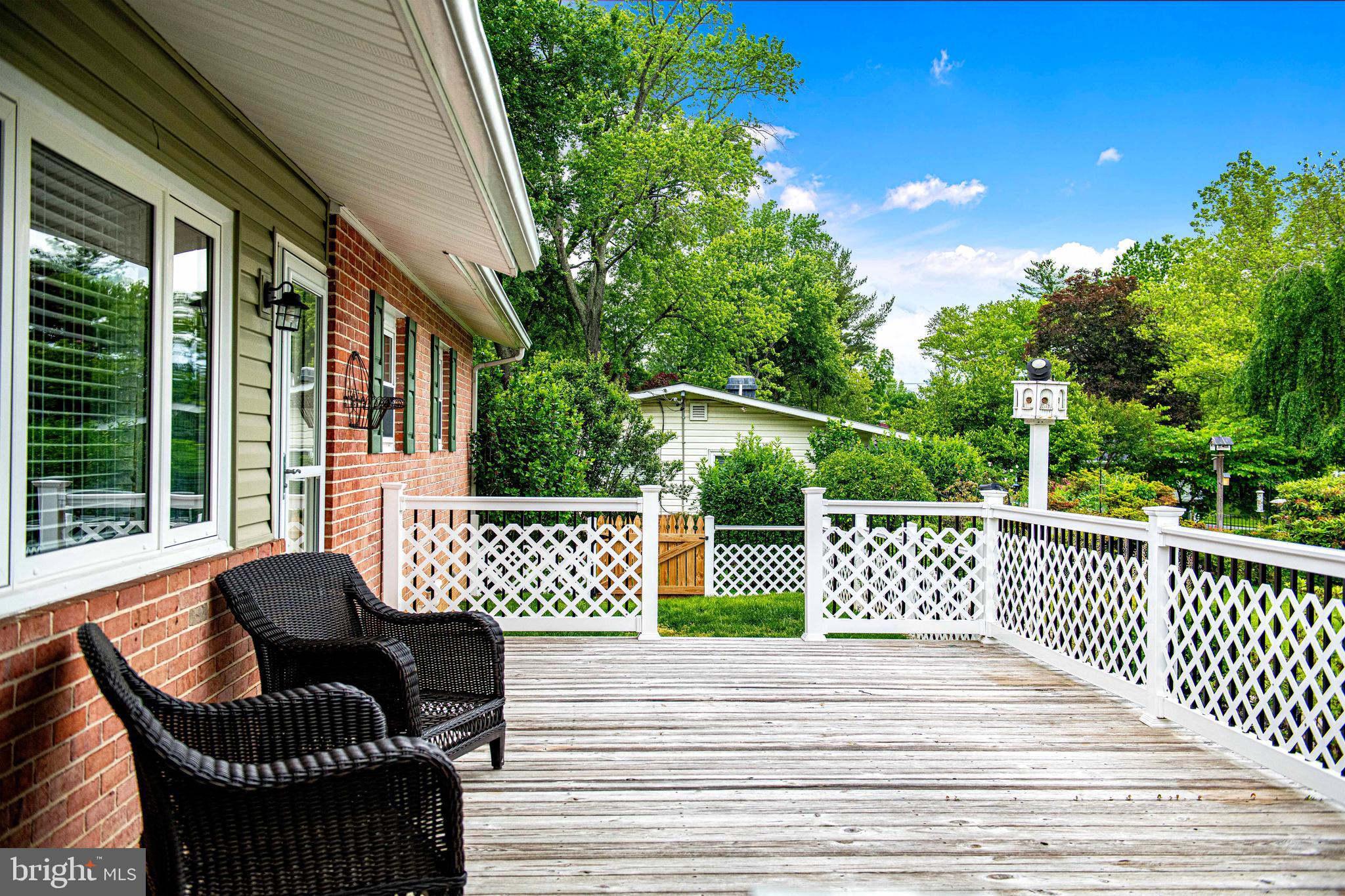 WAKEFIELD MEADOWS - Residential